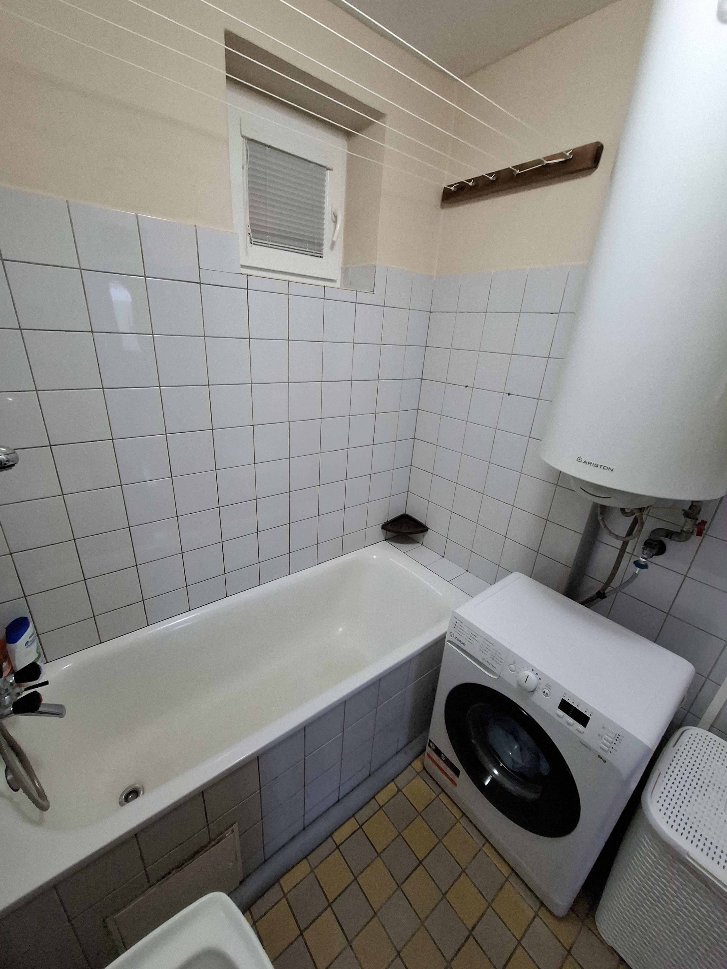 Predám 3-IZBOVÝ BYT s garážou byt v lokalite Partizánska Ľupča