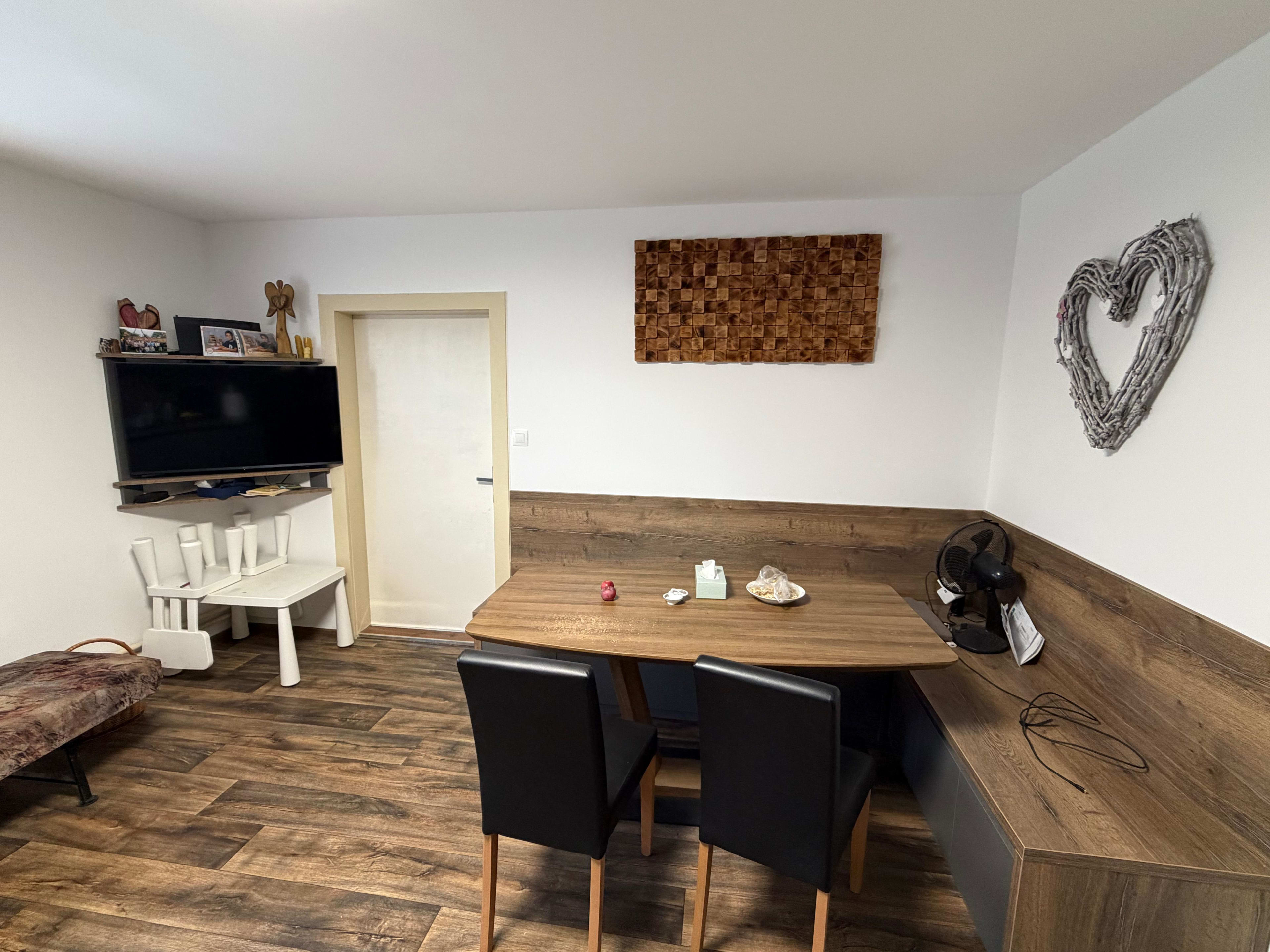 Predám Dom s pozemkom dom v lokalite Pata