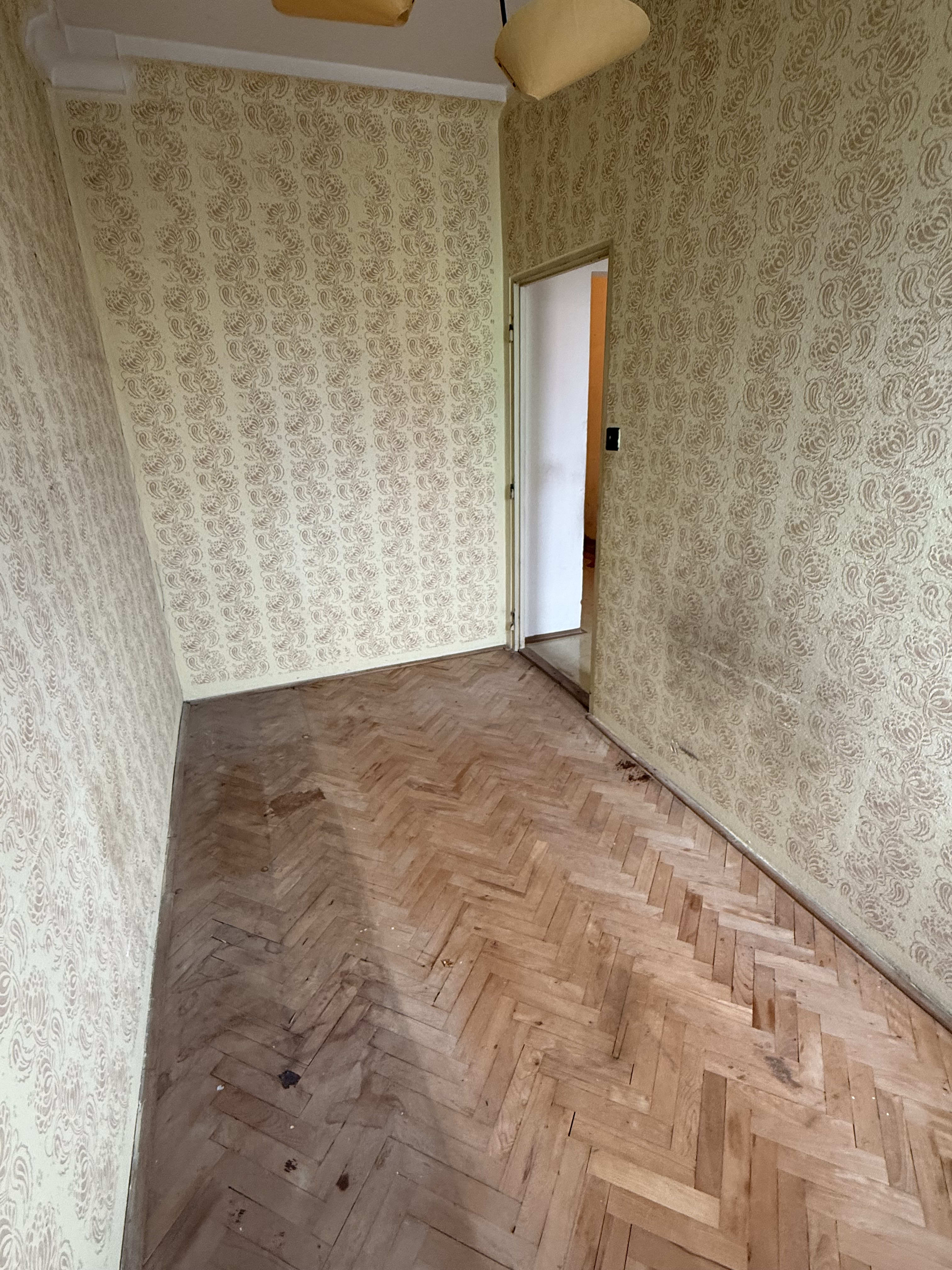 Predám slnečný byt v lokalite Ružinov