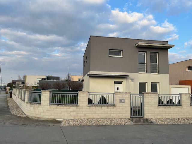 Predám moderný dom v lokalite Chorvátsky Grob