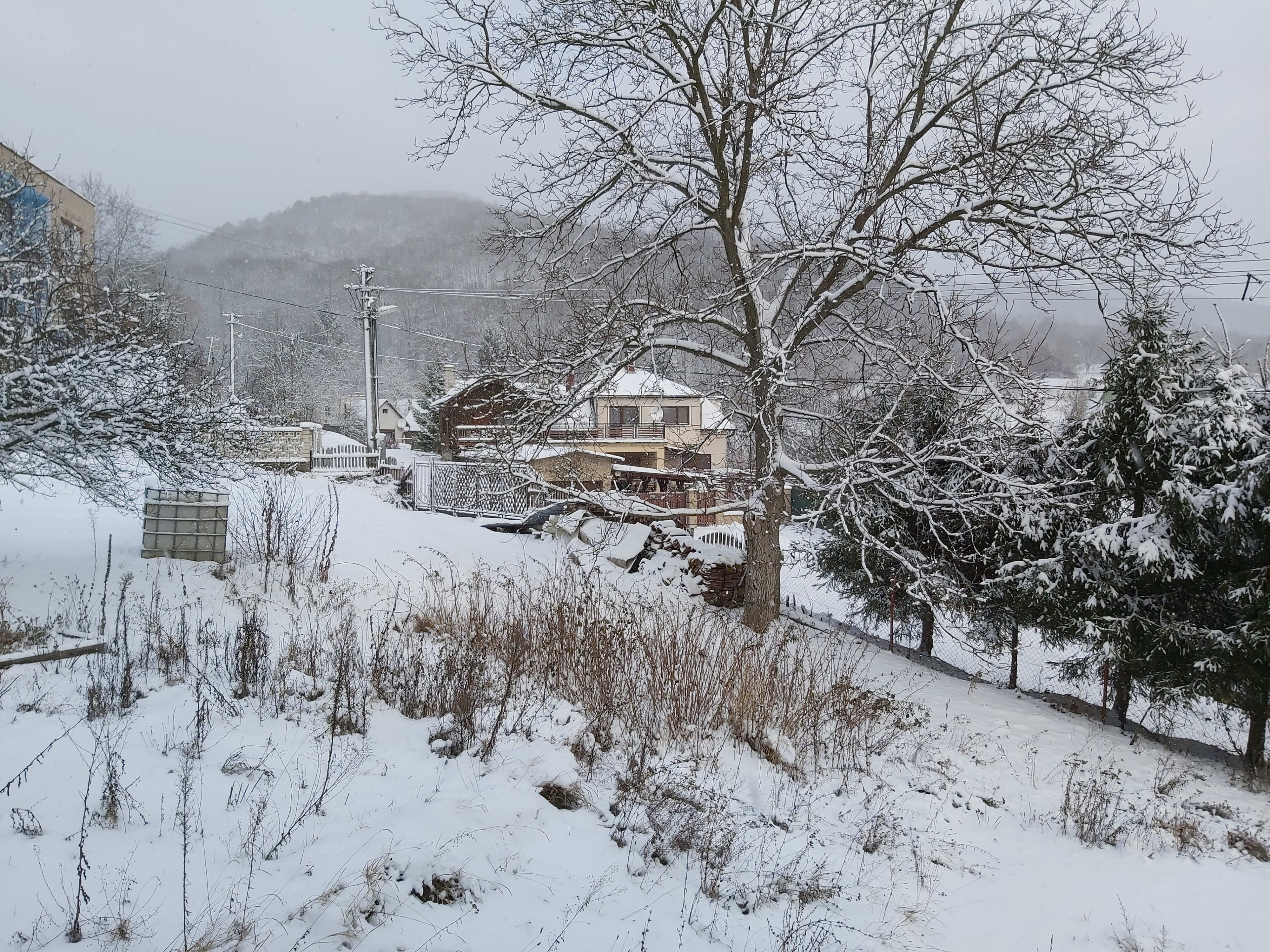 Predám Veľký SLNEČNÝ dom v lokalite Orovnica