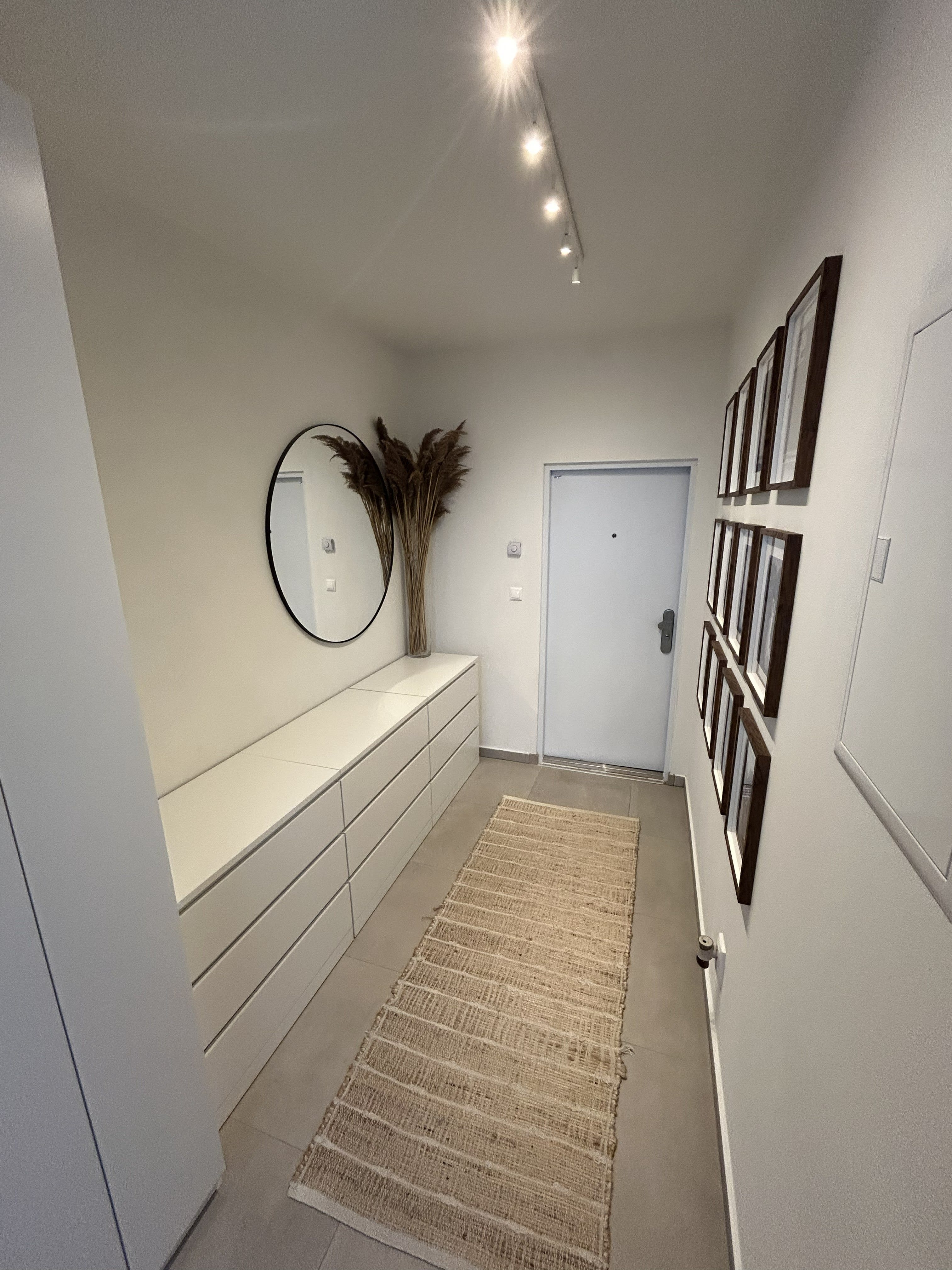 Predám 3i byt s terasou-MA-5min, byt v lokalite Kostolište