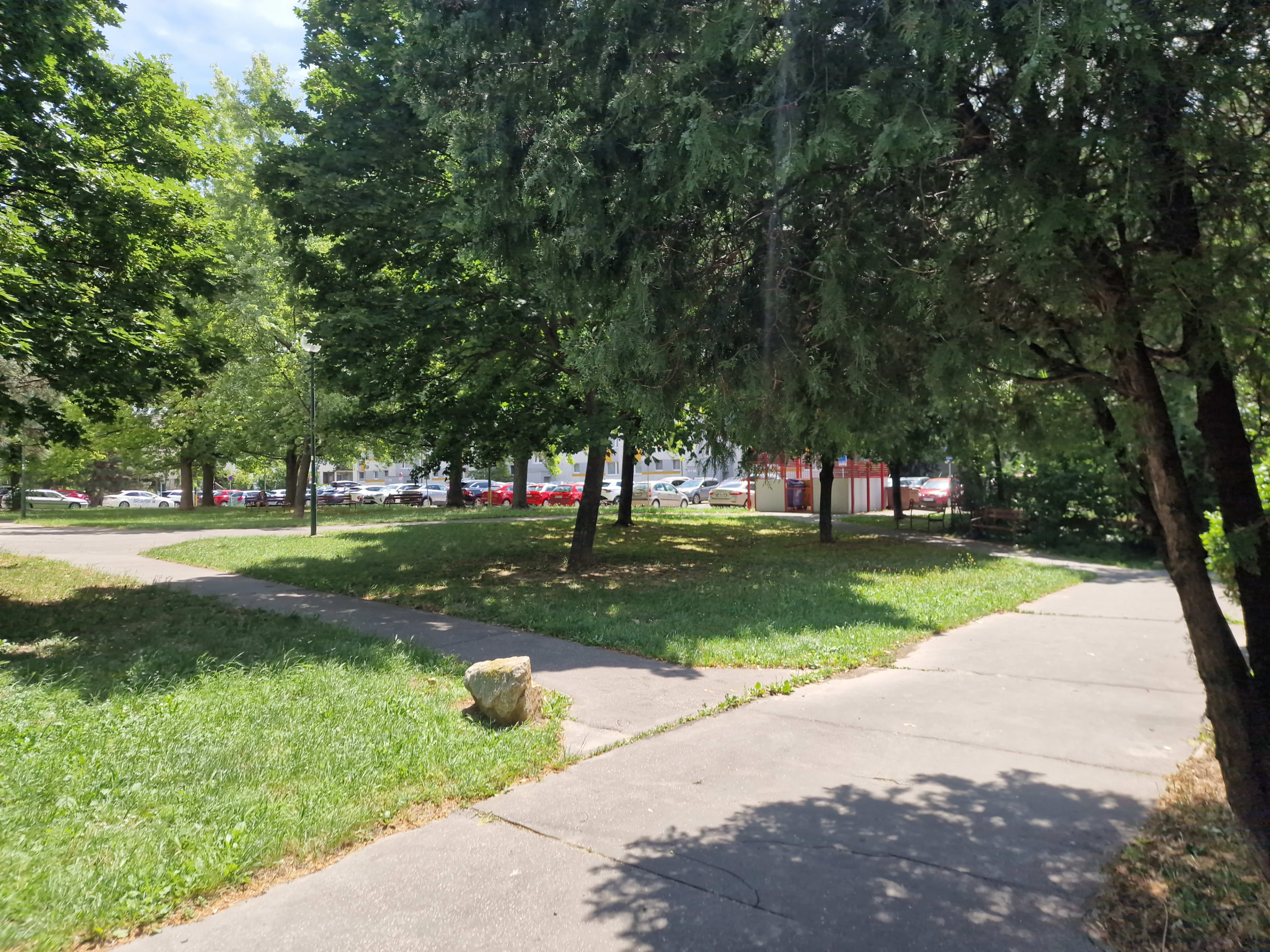 Predám slnečný byt v lokalite Ružinov