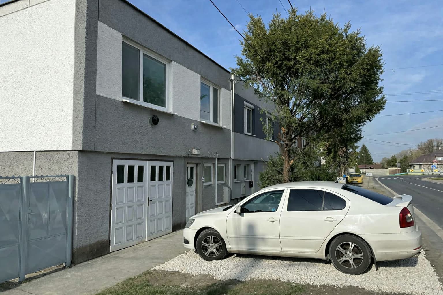 Predám moderný dom v lokalite Kolárovo