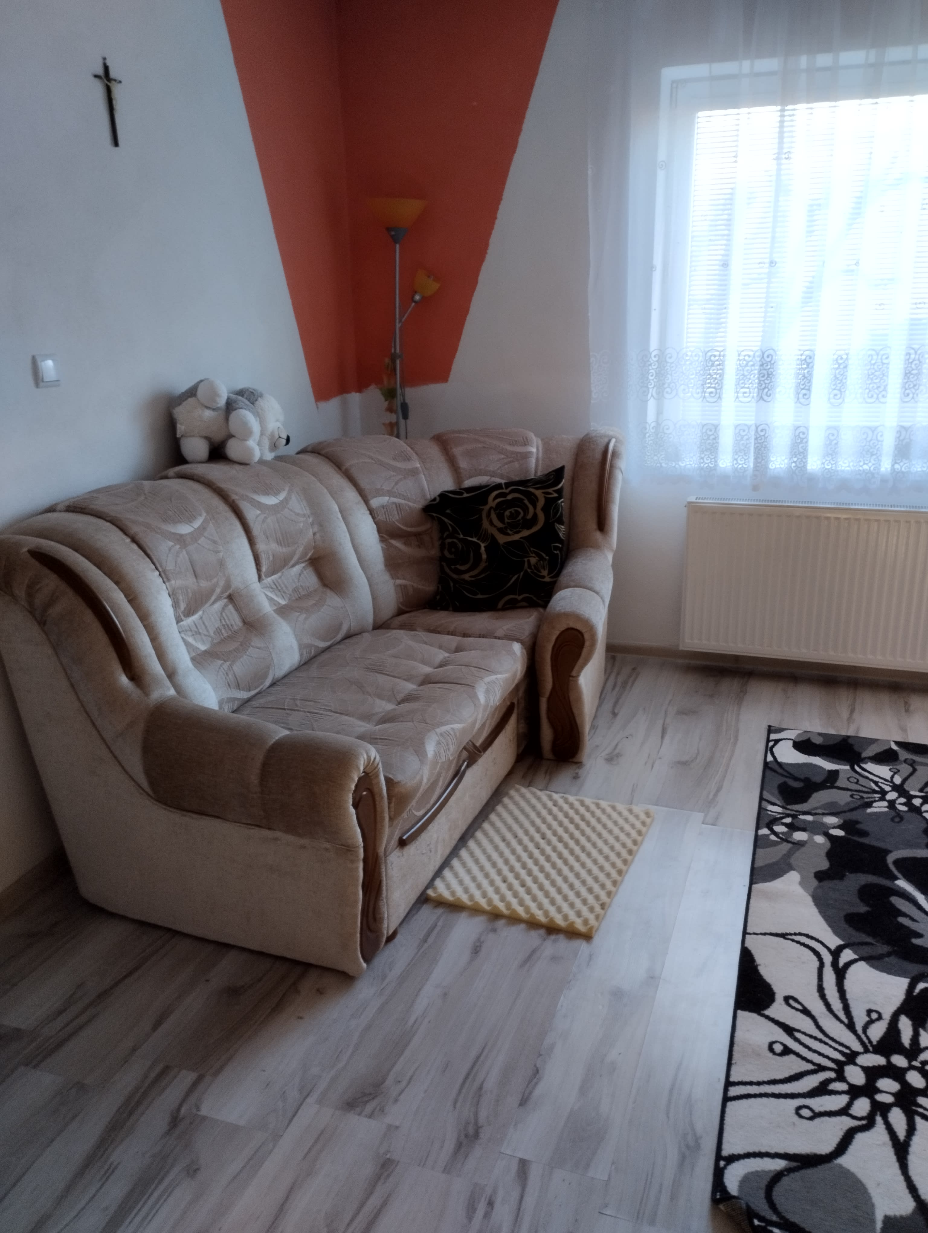 Predám  s veľkým slnečným pozem. dom v lokalite Ubľa