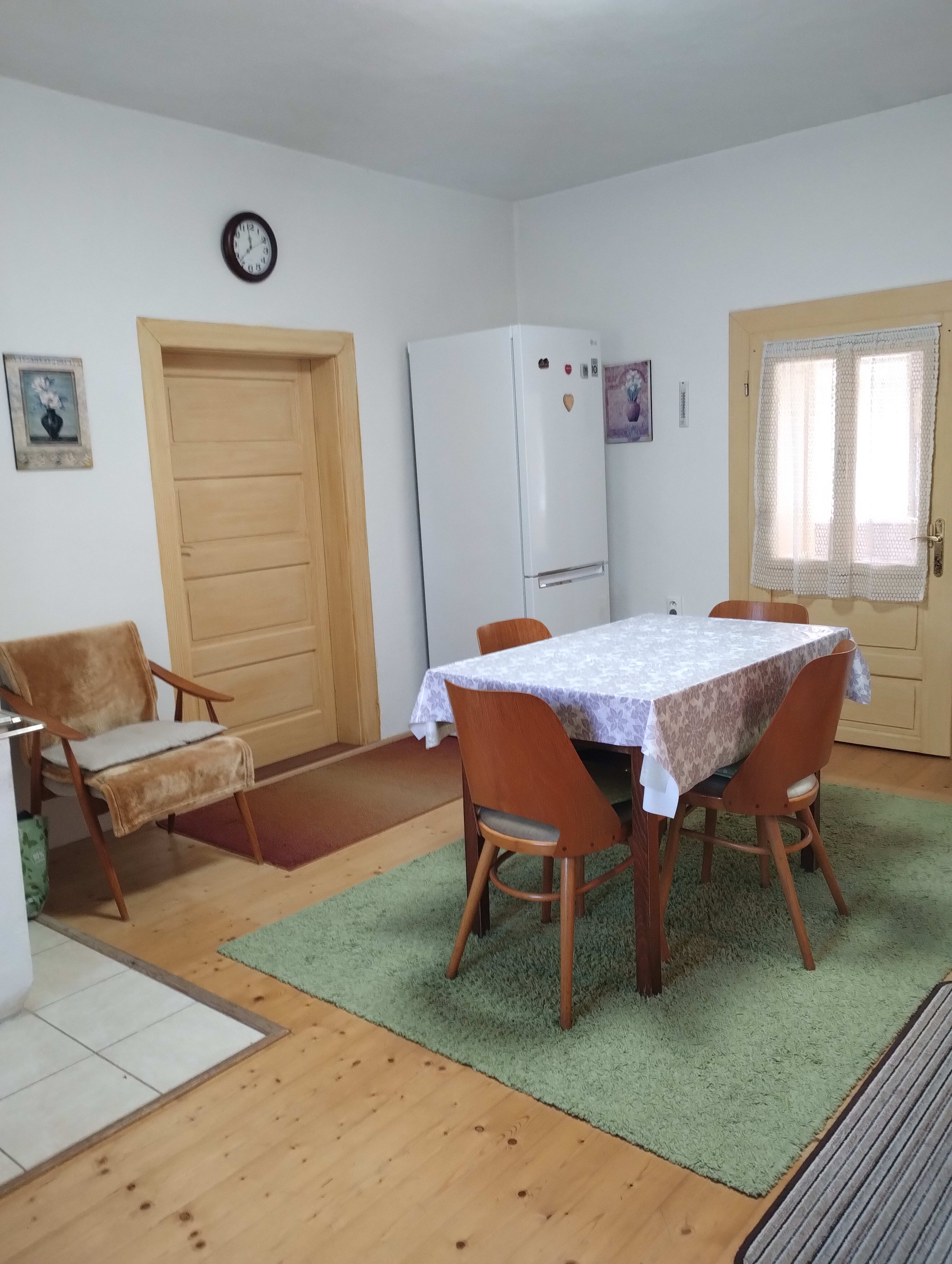 Predám slnečný dom v lokalite Horné Hámre