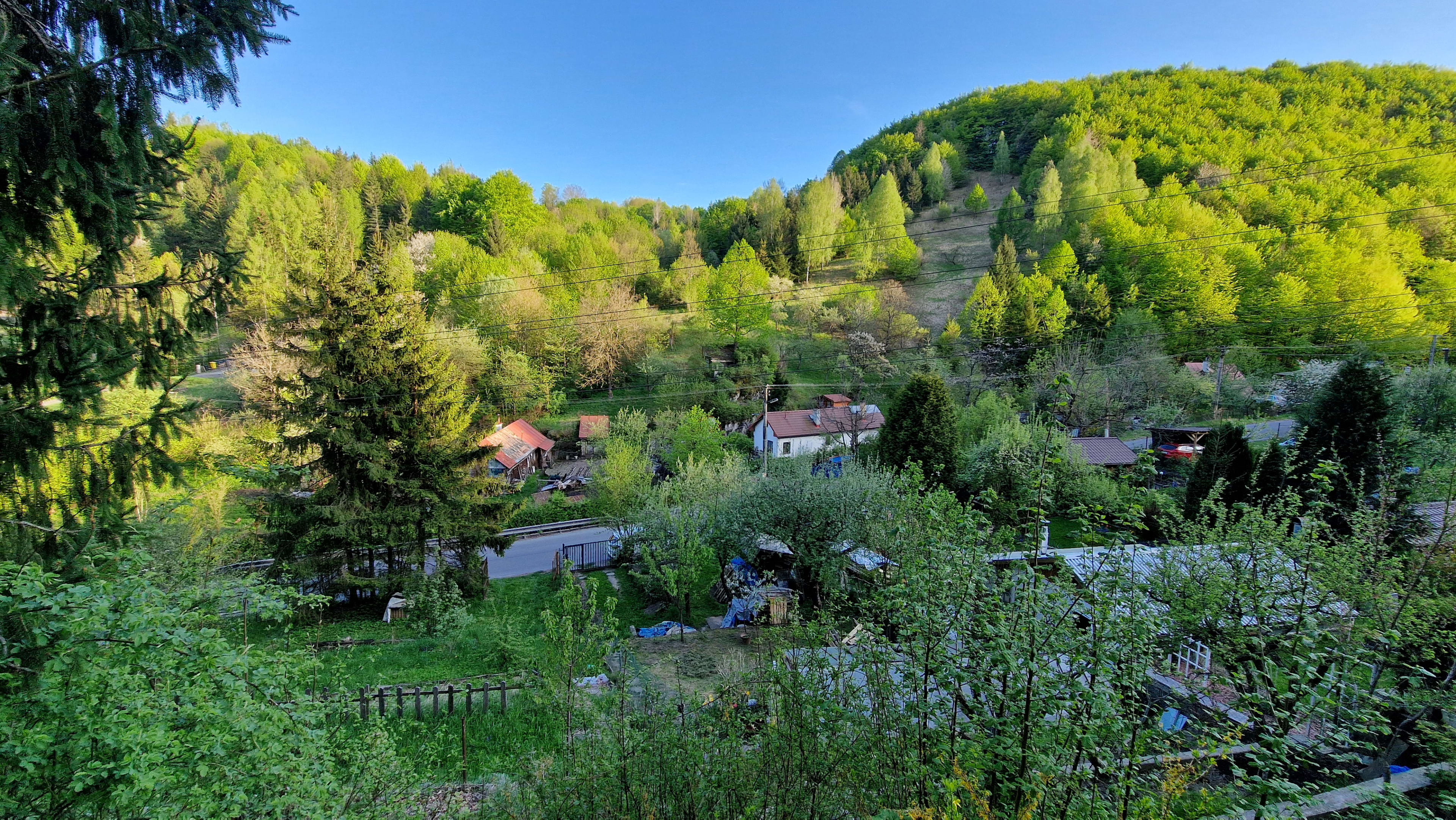 Predám slnečný pozemok v lokalite Tajov