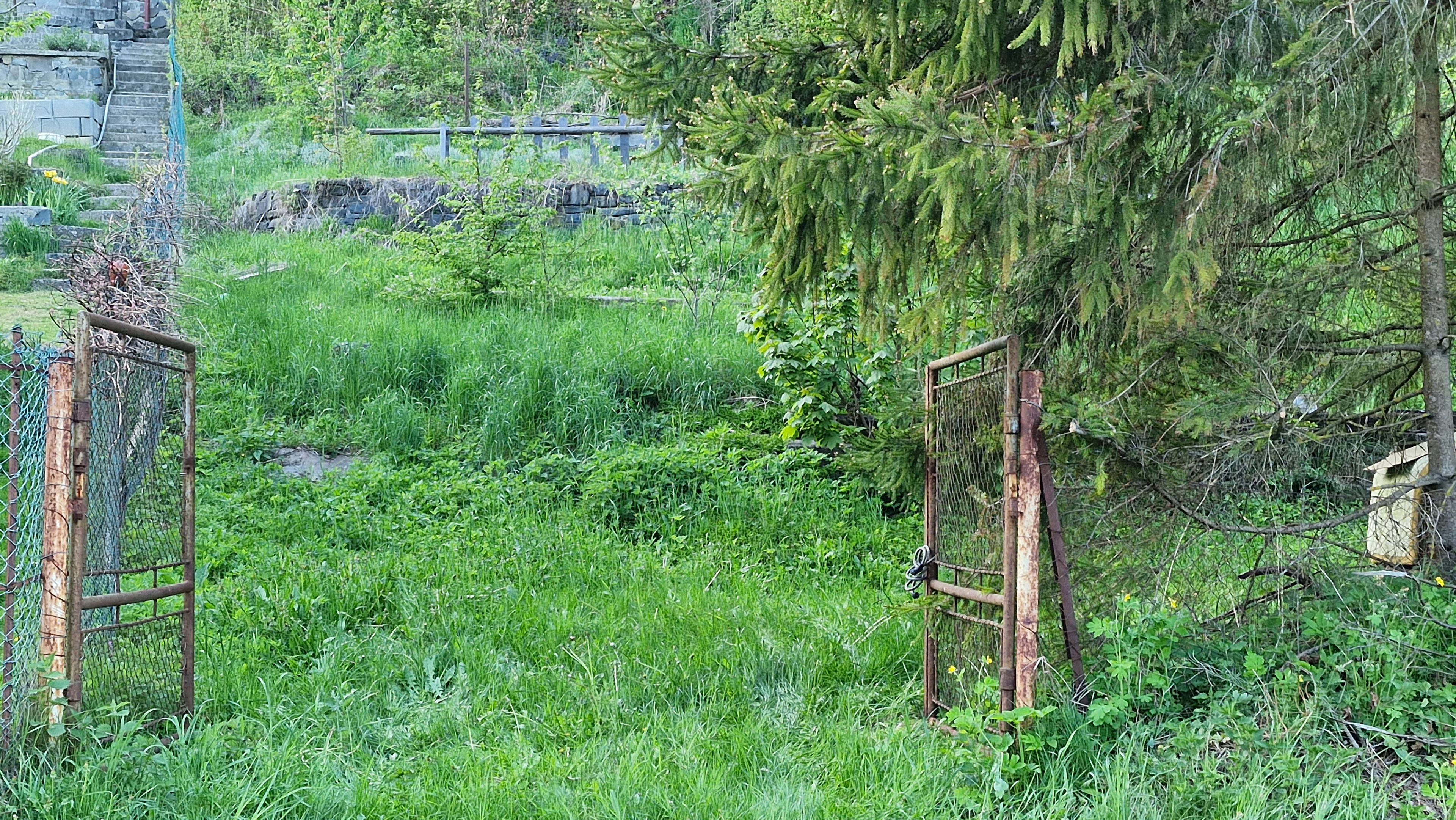 Predám slnečný pozemok v lokalite Tajov