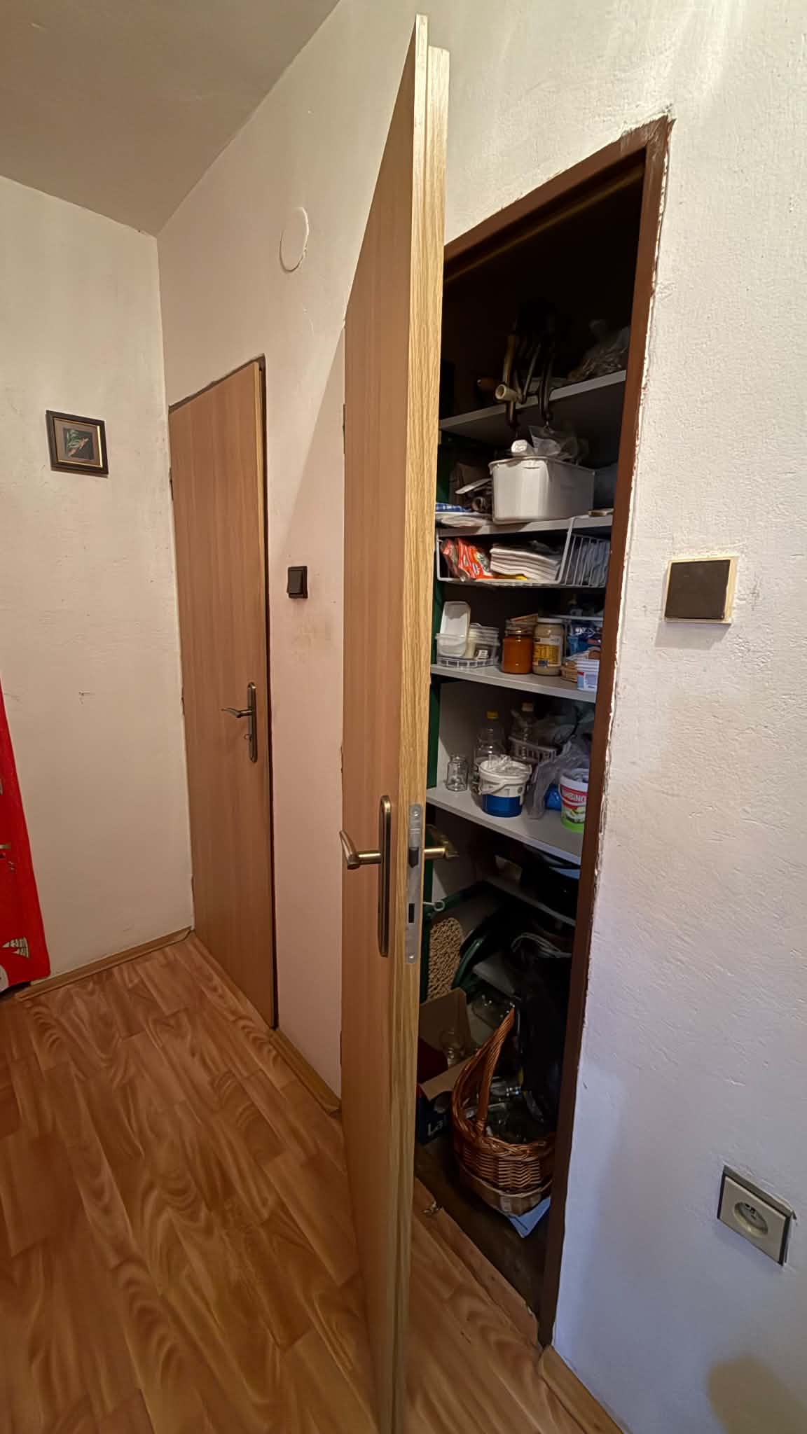 Predám slnečný byt v lokalite Pukanec