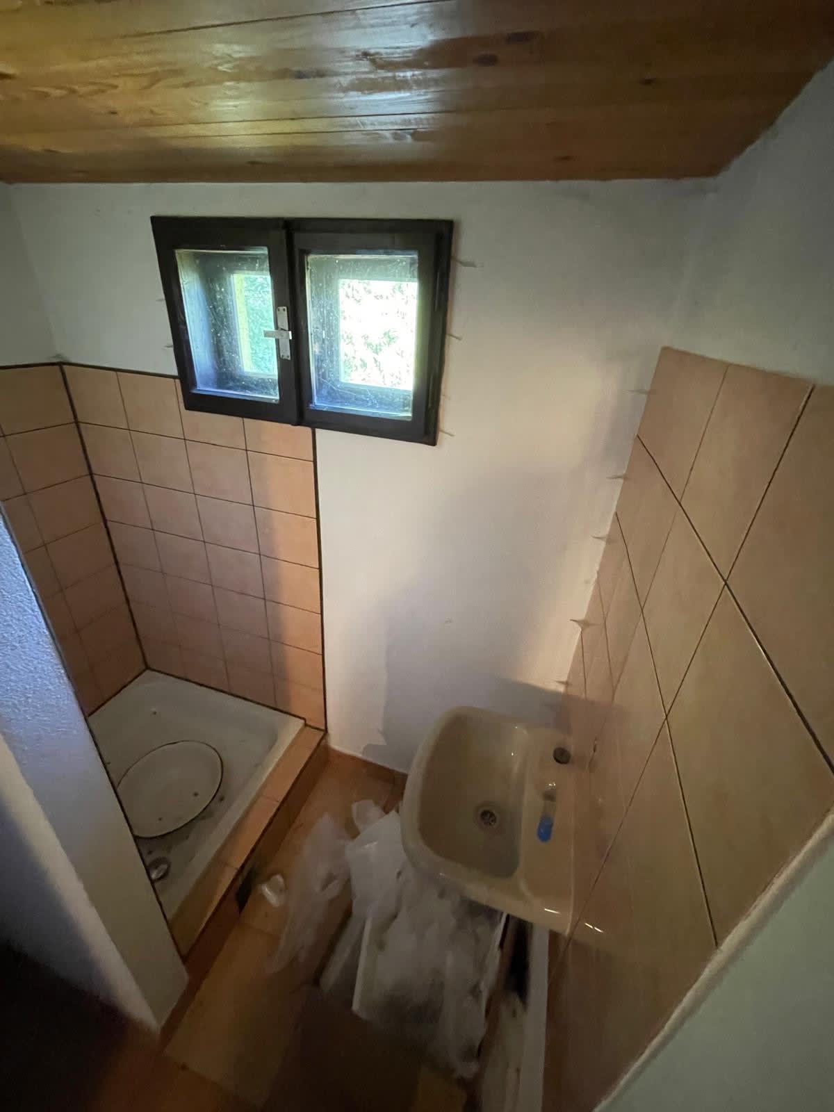 Predám úžasný dom v lokalite Helcmanovce