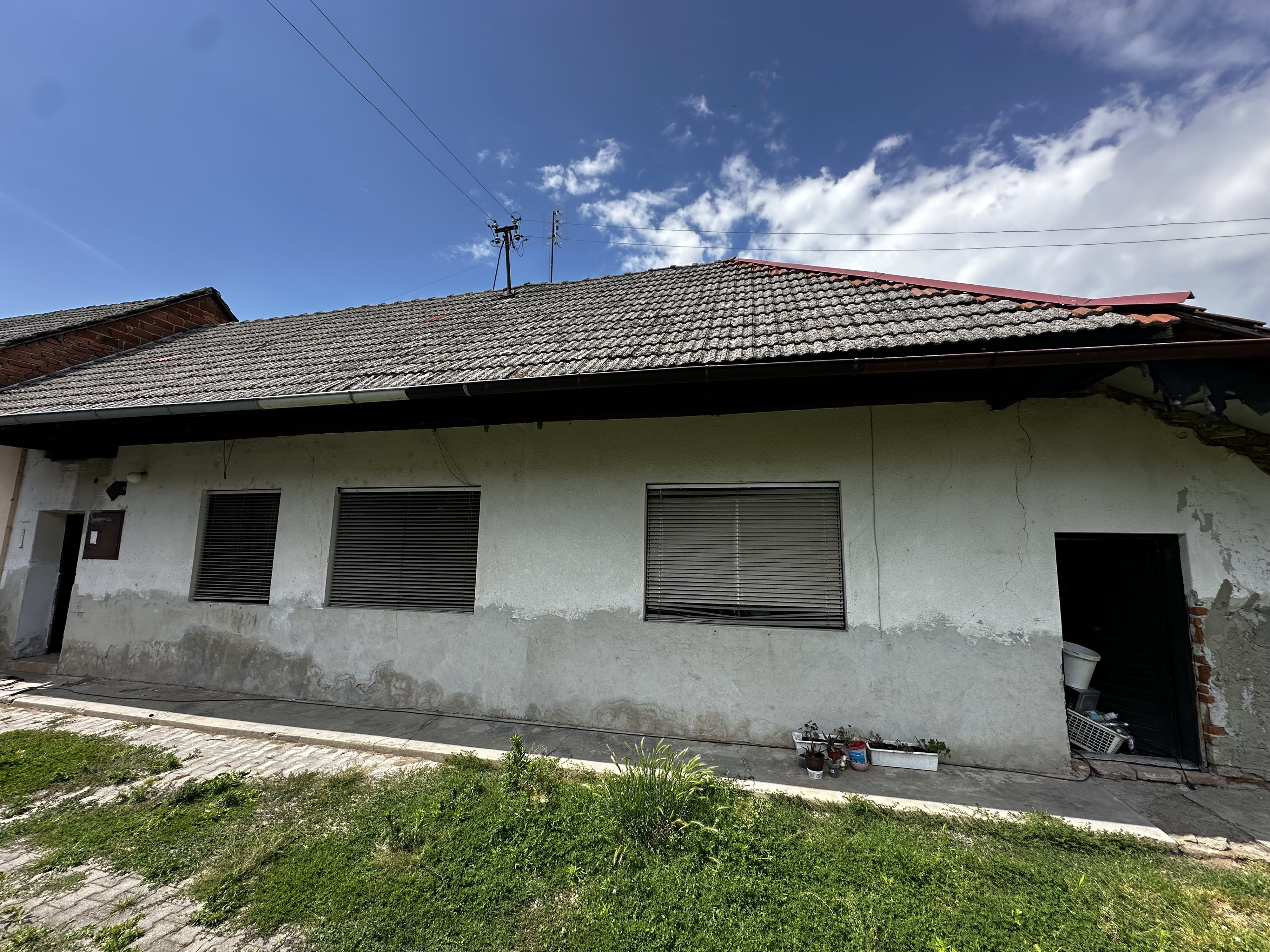 Predám slnečný dom v lokalite Podolie