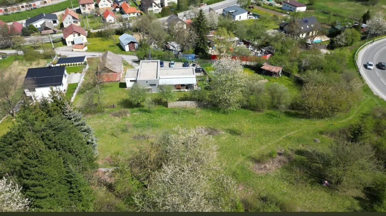 Predám luxusný pozemok v lokalite Považská Bystrica