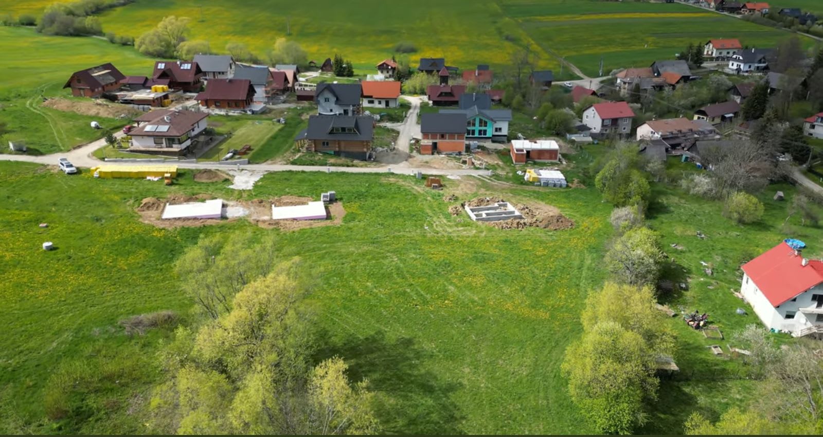 Predám slnečný pozemok v lokalite Ižipovce