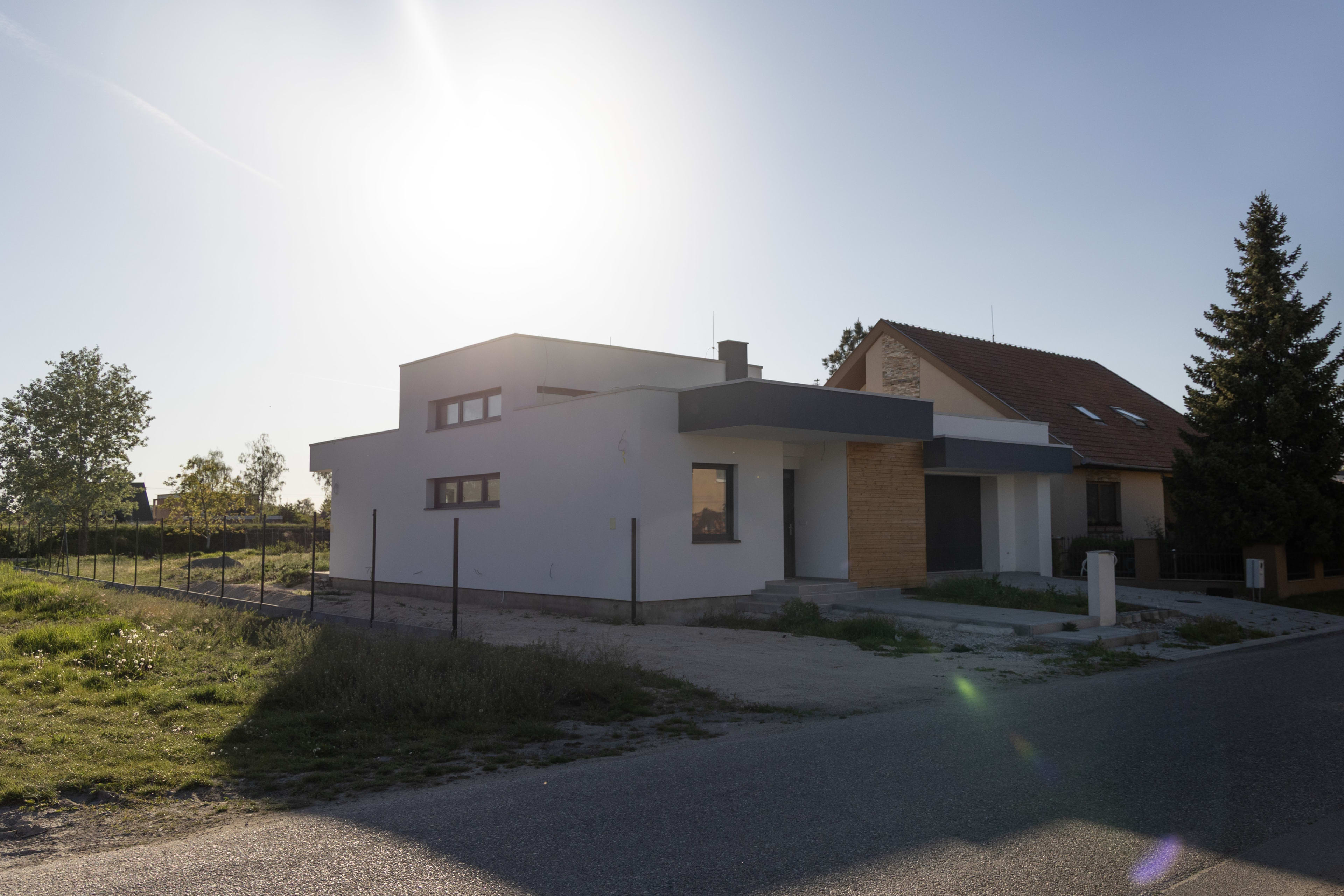 Predám moderný dom v lokalite Palárikovo