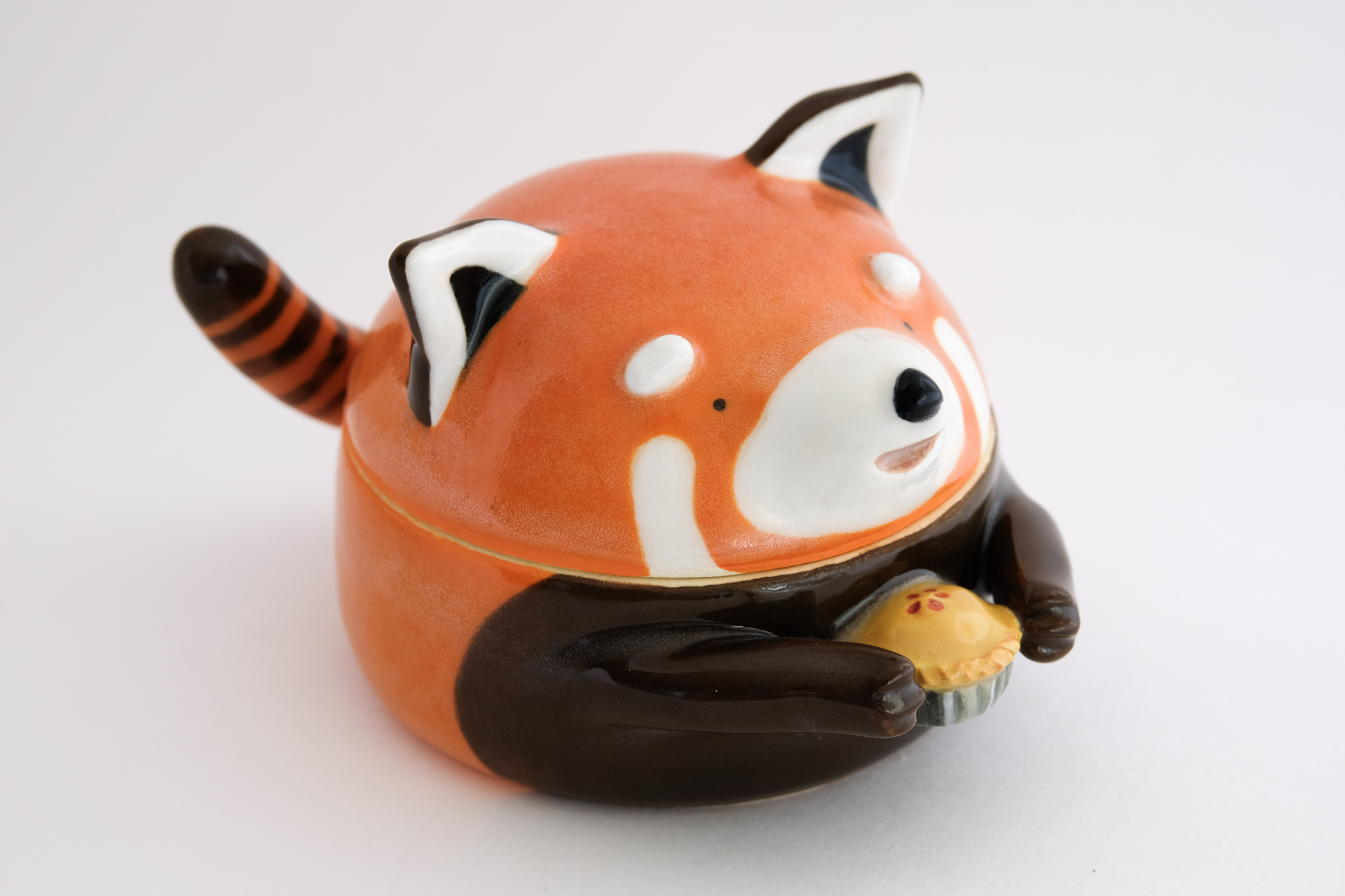 Red panda angled