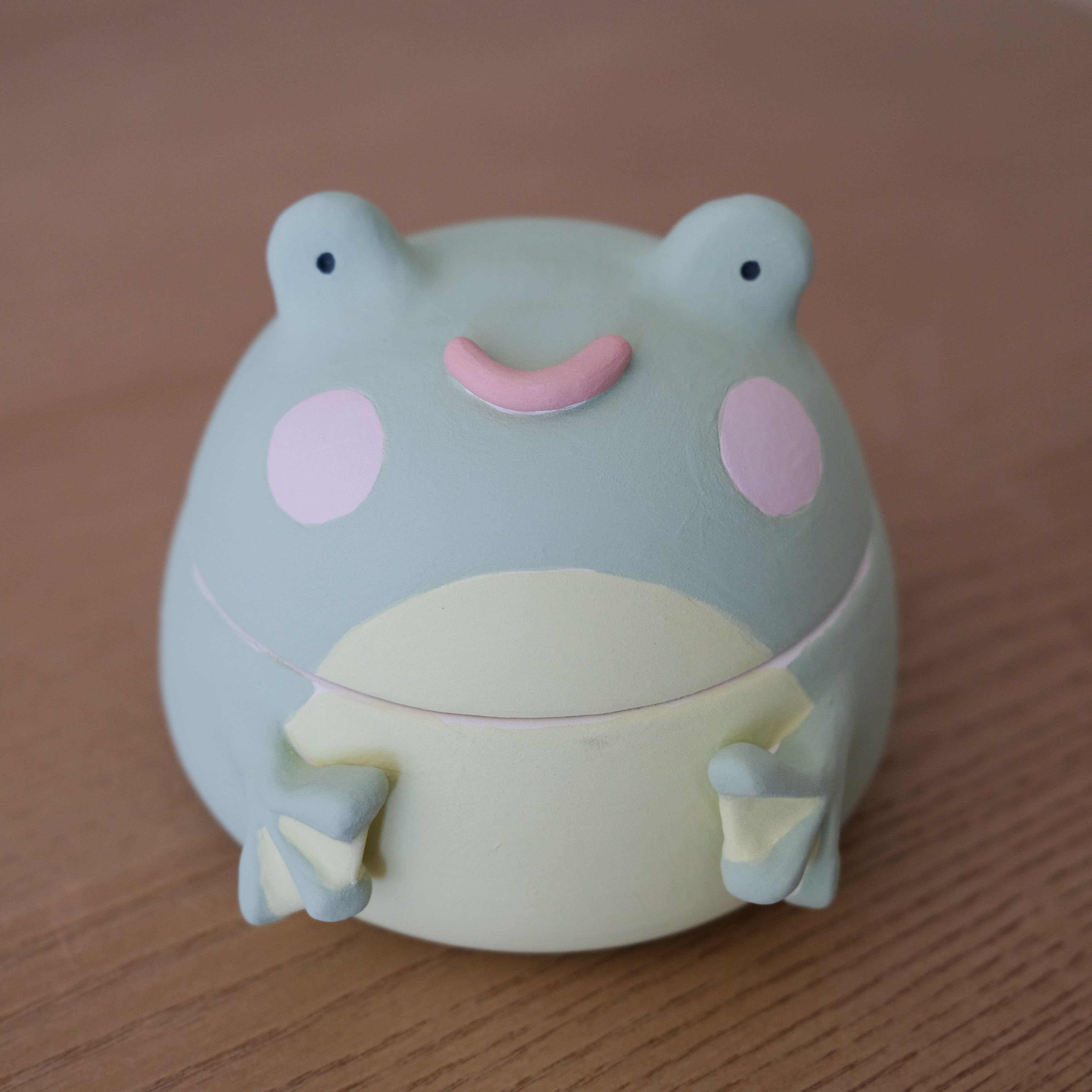 Frog painted