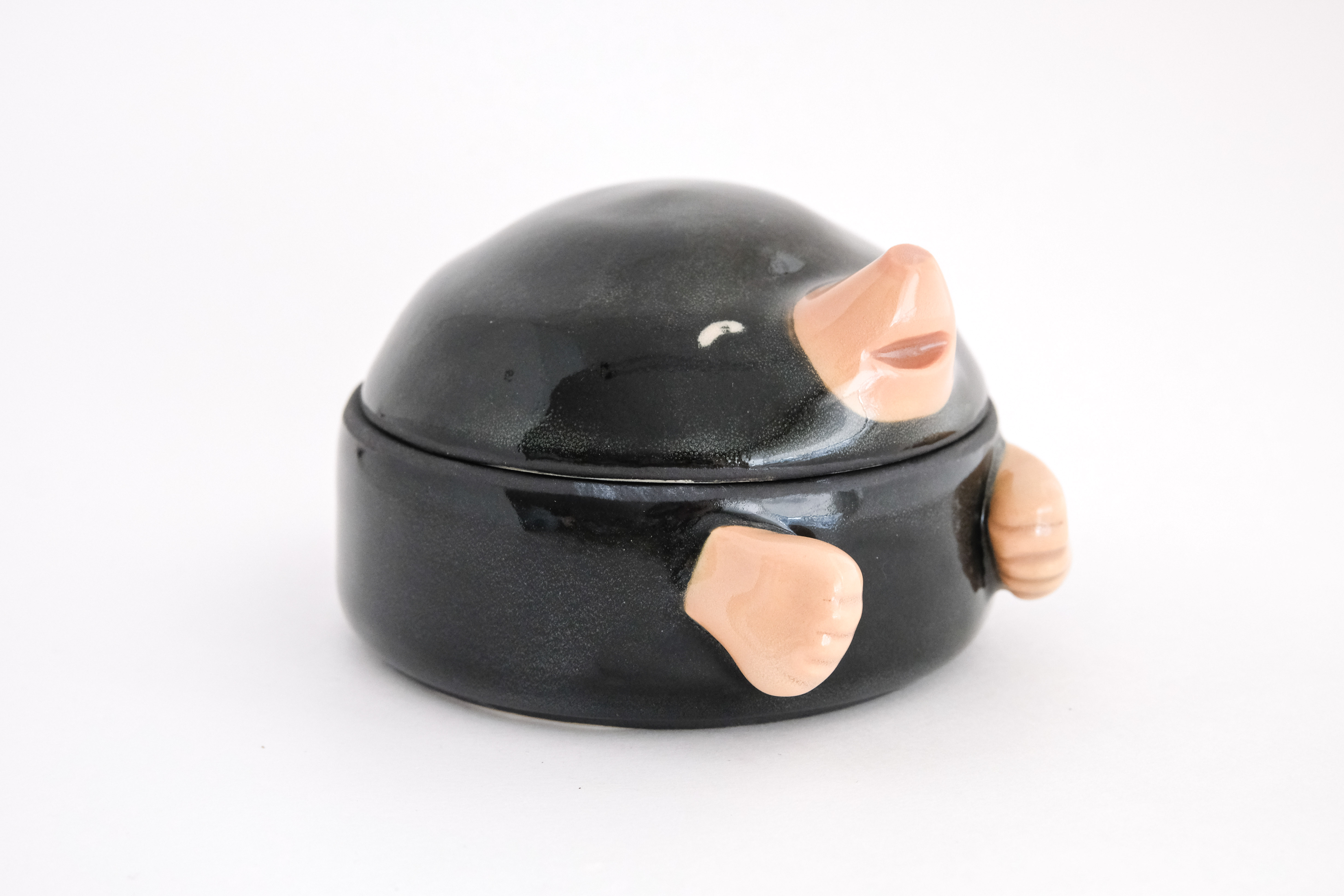 Mole side
