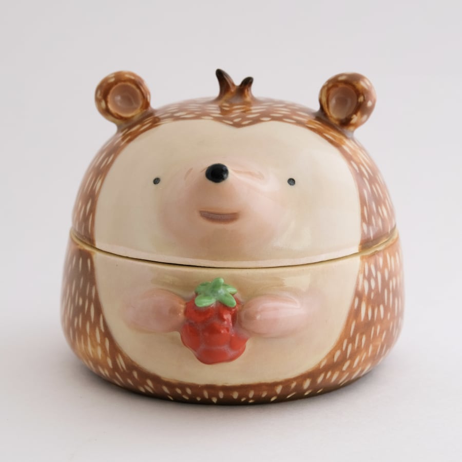 Hedgehog with Raspberry