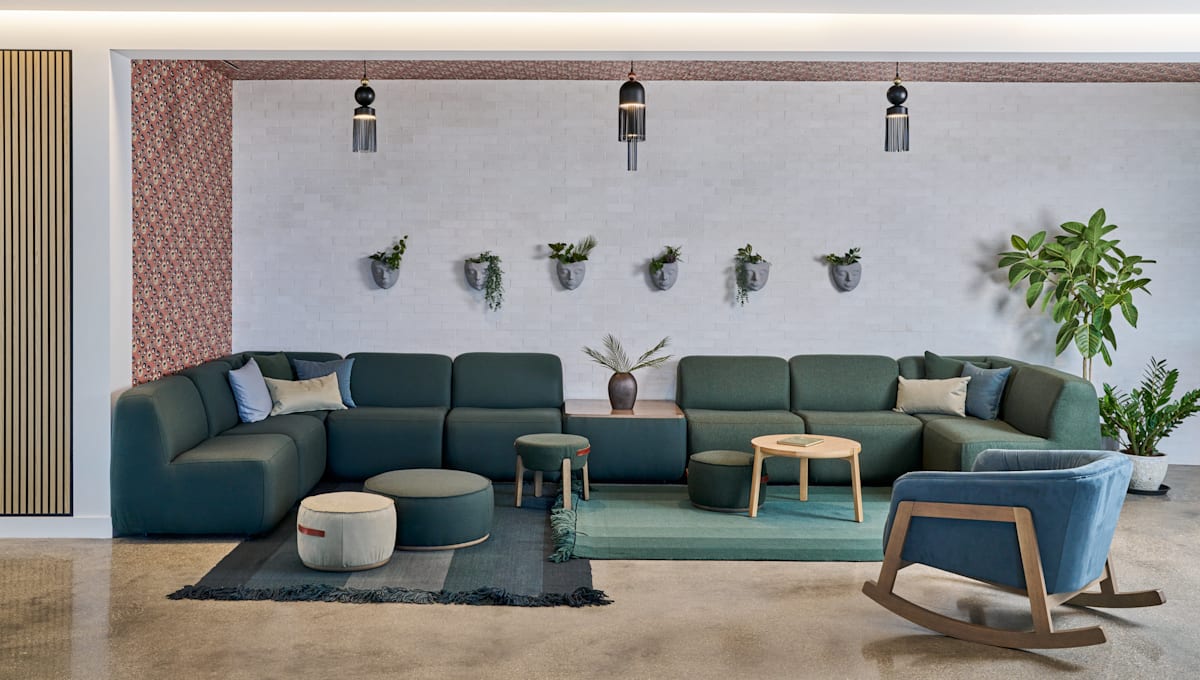 jsi_chicagoshowroom_0007