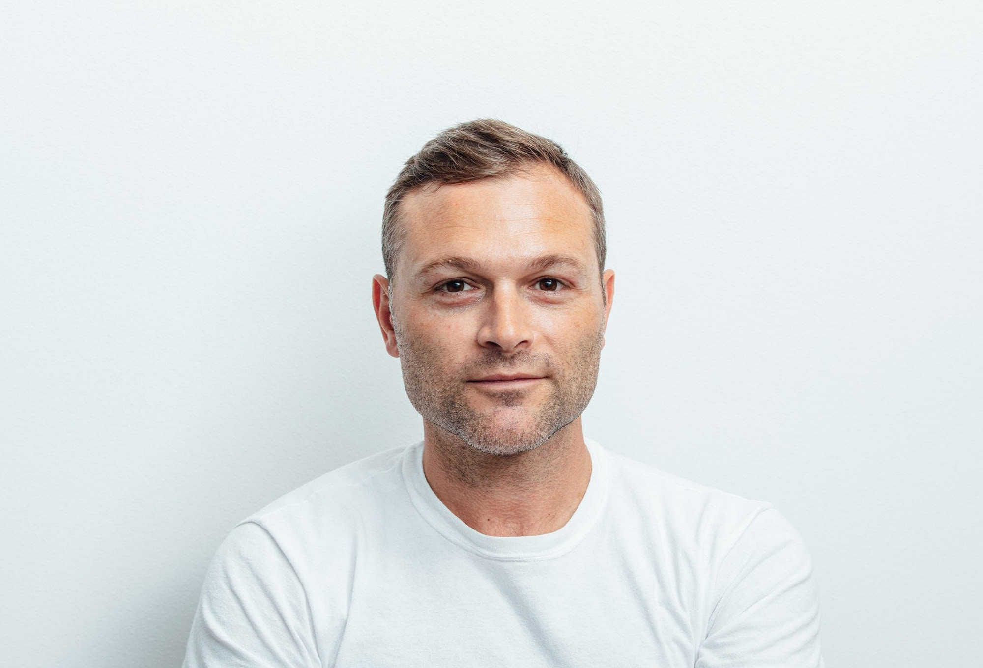 JustinChampaign_2000x1360