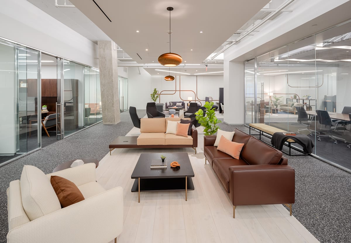 jsi_dcshowroom_00025