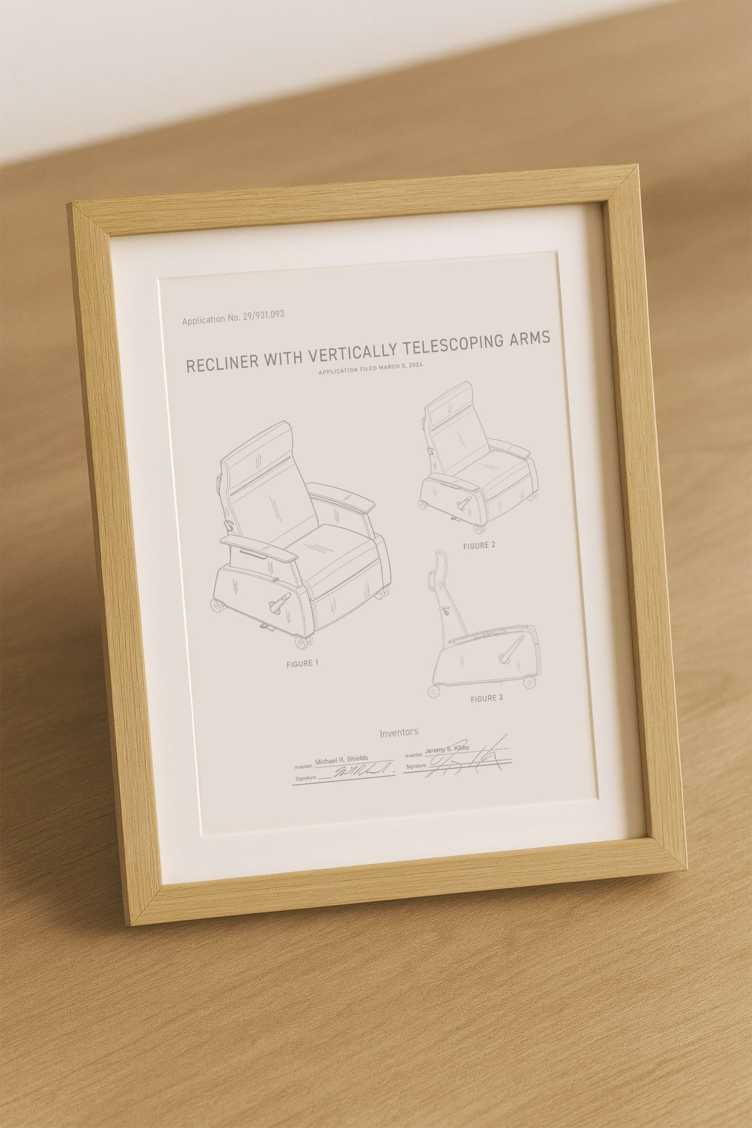 ReclinerPatentArt.width-1600