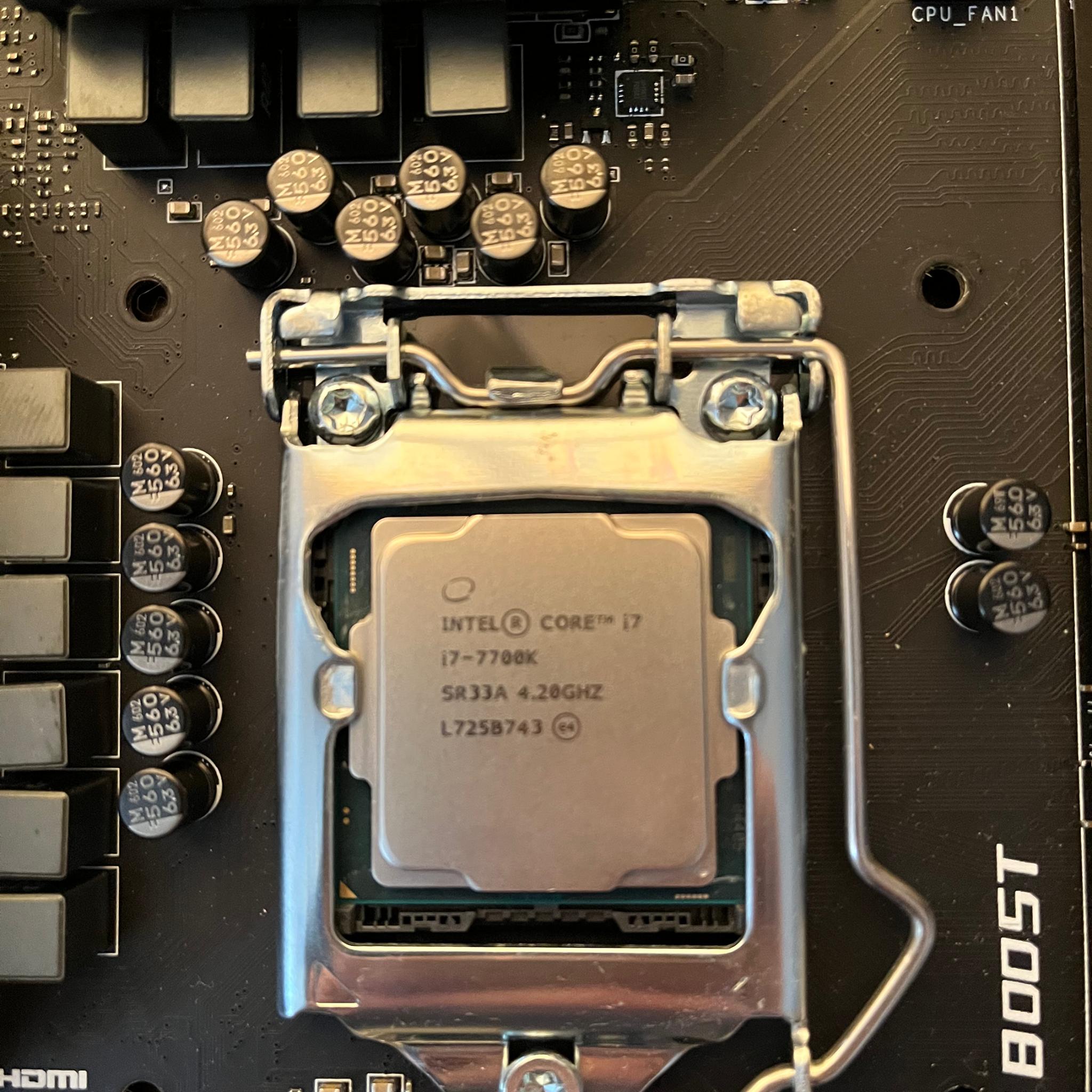 MSI Z270 SLI PLUS | I7-7700K | 16GB 3200MHz DDR4 | Latest
