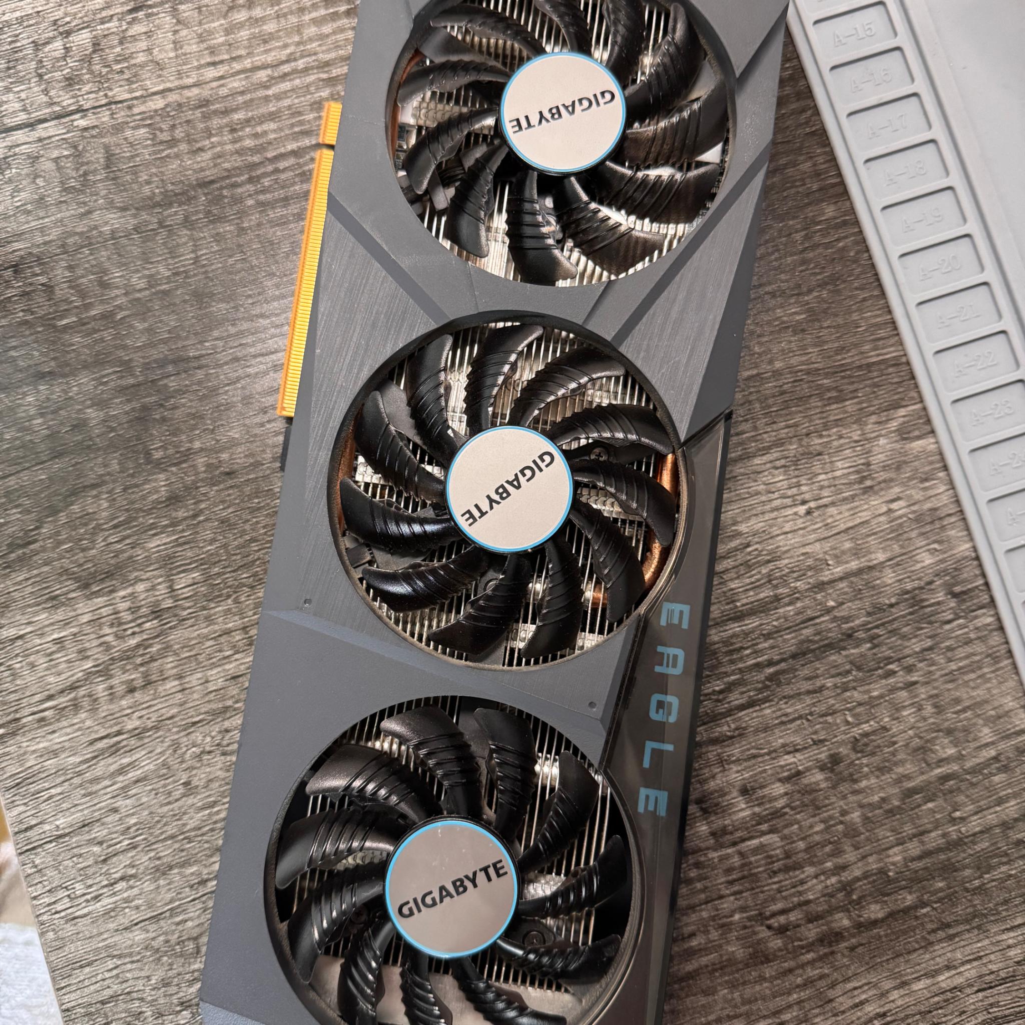 Gigabyte Radeon RX 6600 8GB | Jawa