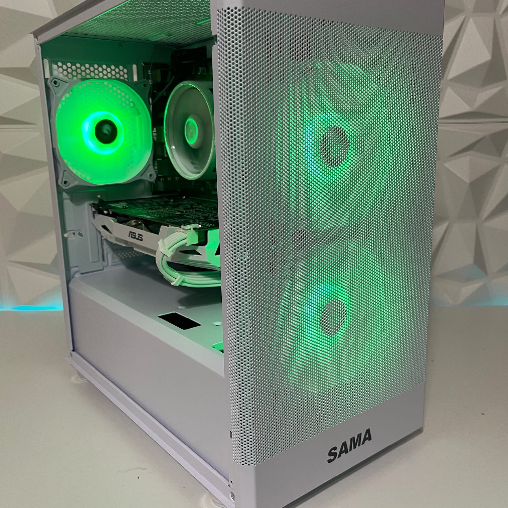 RYZEN5 2600 gtx1070 ゲーミングPC Black Gaming PC (Ryzen 5 2600X + GTX 1070 Ti + 1TB SSD +