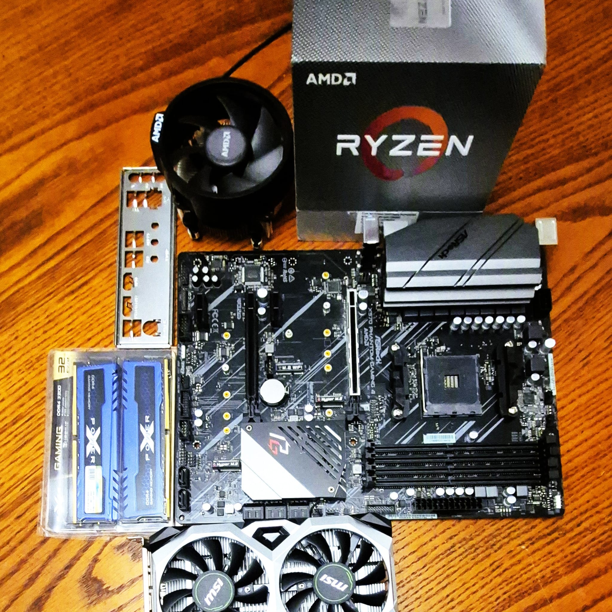 Ryzen9 3950X+X570+メモリ32GB Combo ASRock X570 Phantom Gaming 4, AMD Ryzen 9 3950X CPU