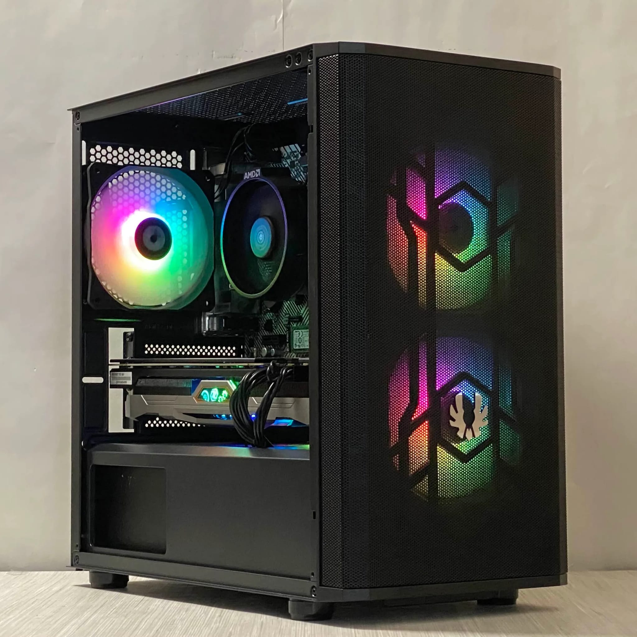 即納激安ホワイトモデル】RX5700XT搭載ゲーミングPCフルセット