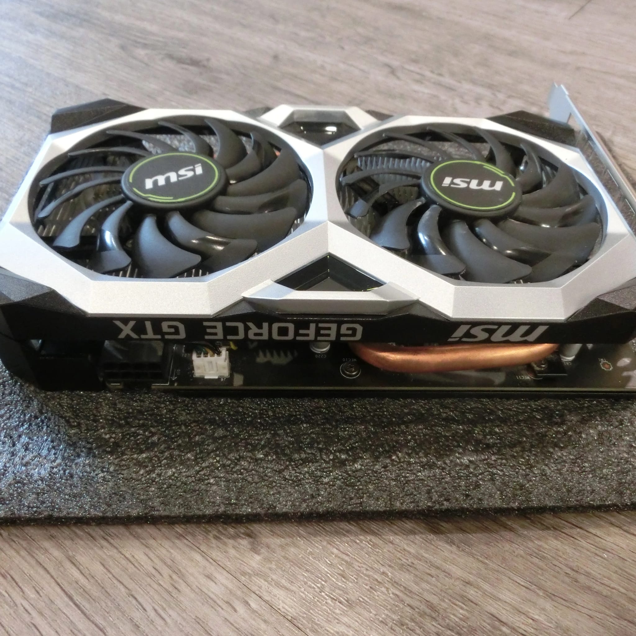 PCパーツ GeForce GTX 1660 VENTUS XS 6G OC Amazon.com: MSI Gaming GeForce GTX 1660 192-Bit HDMI/DP 6GB