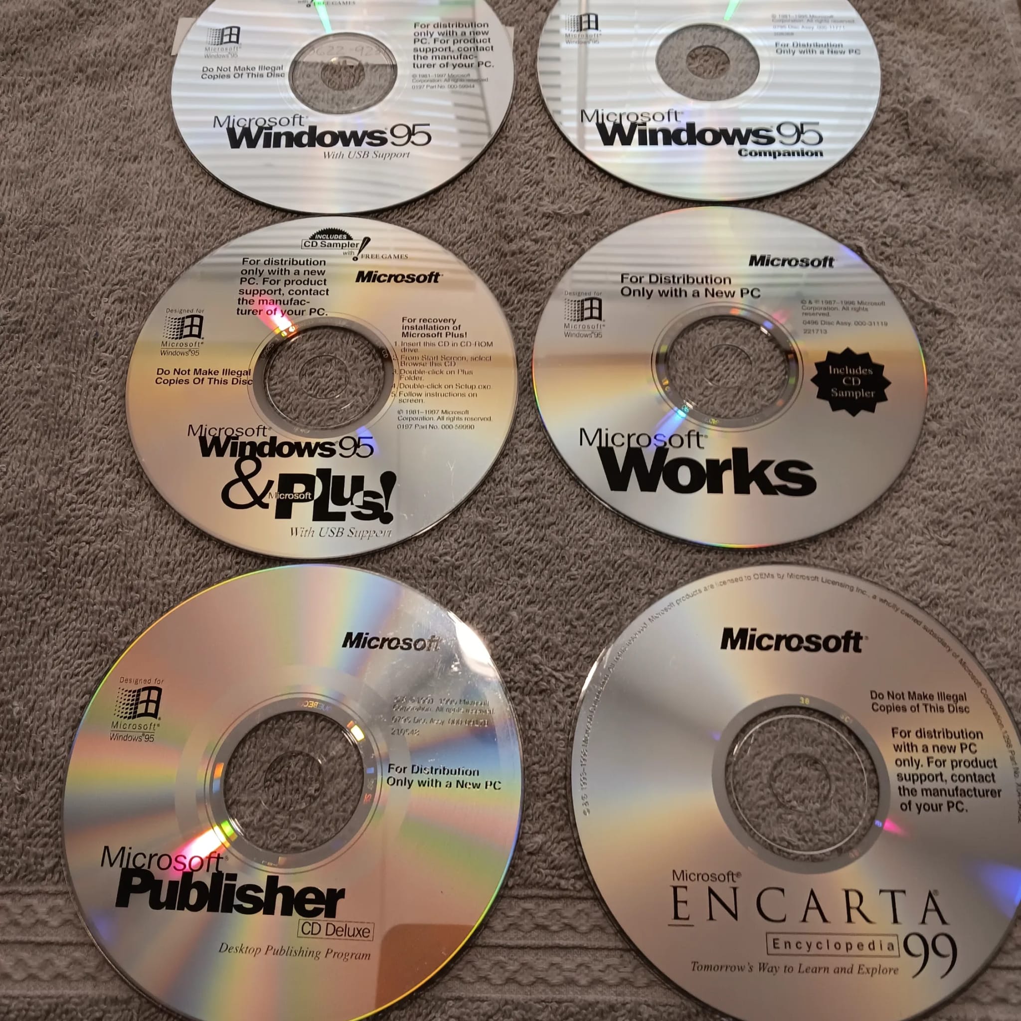 Windows95.98 ゲーム 10タイトル CDROM 説明書 Windows95.98 ゲーム 10タイトル CDROM 説明書 - メルカリ