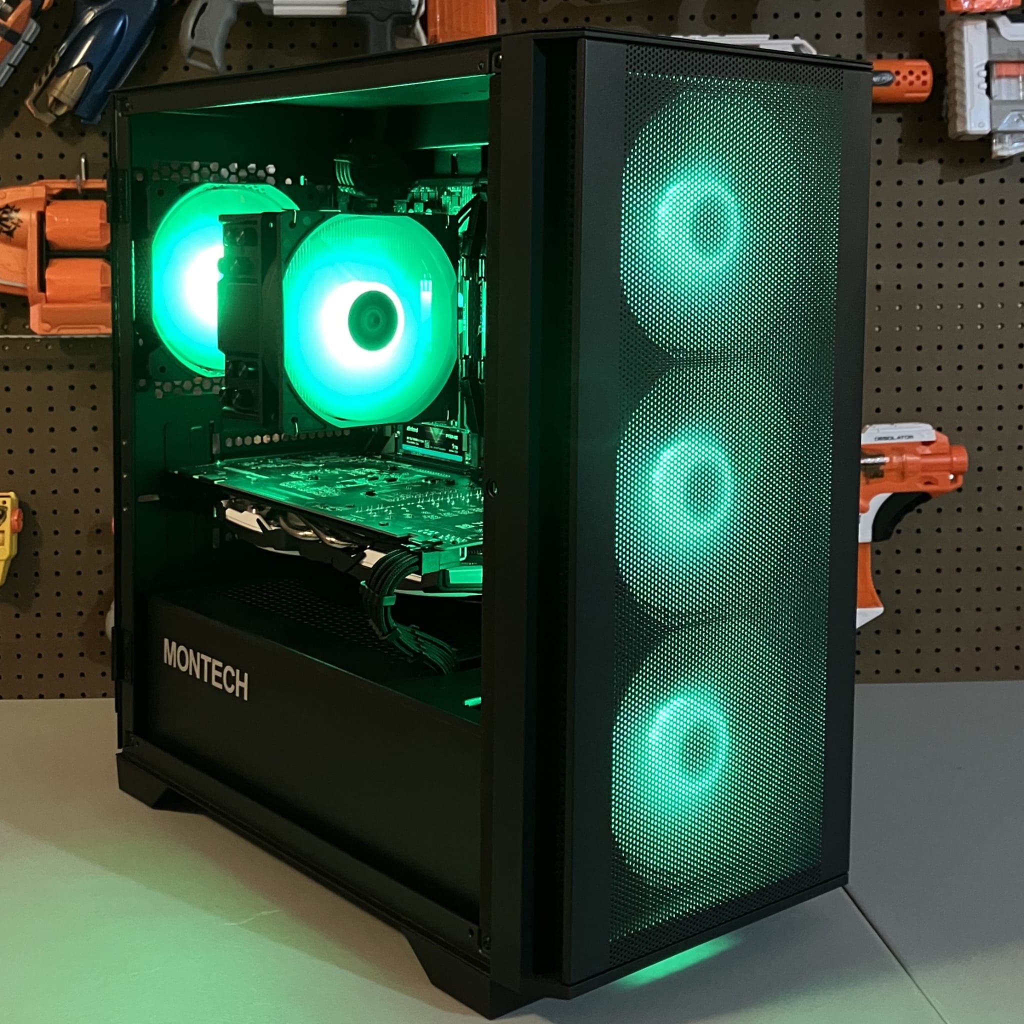 ゲーミングPC　Ryzen5 3600 GTX1070 ゲーミングPC: Ryzen 5 3600 & GTX 1070