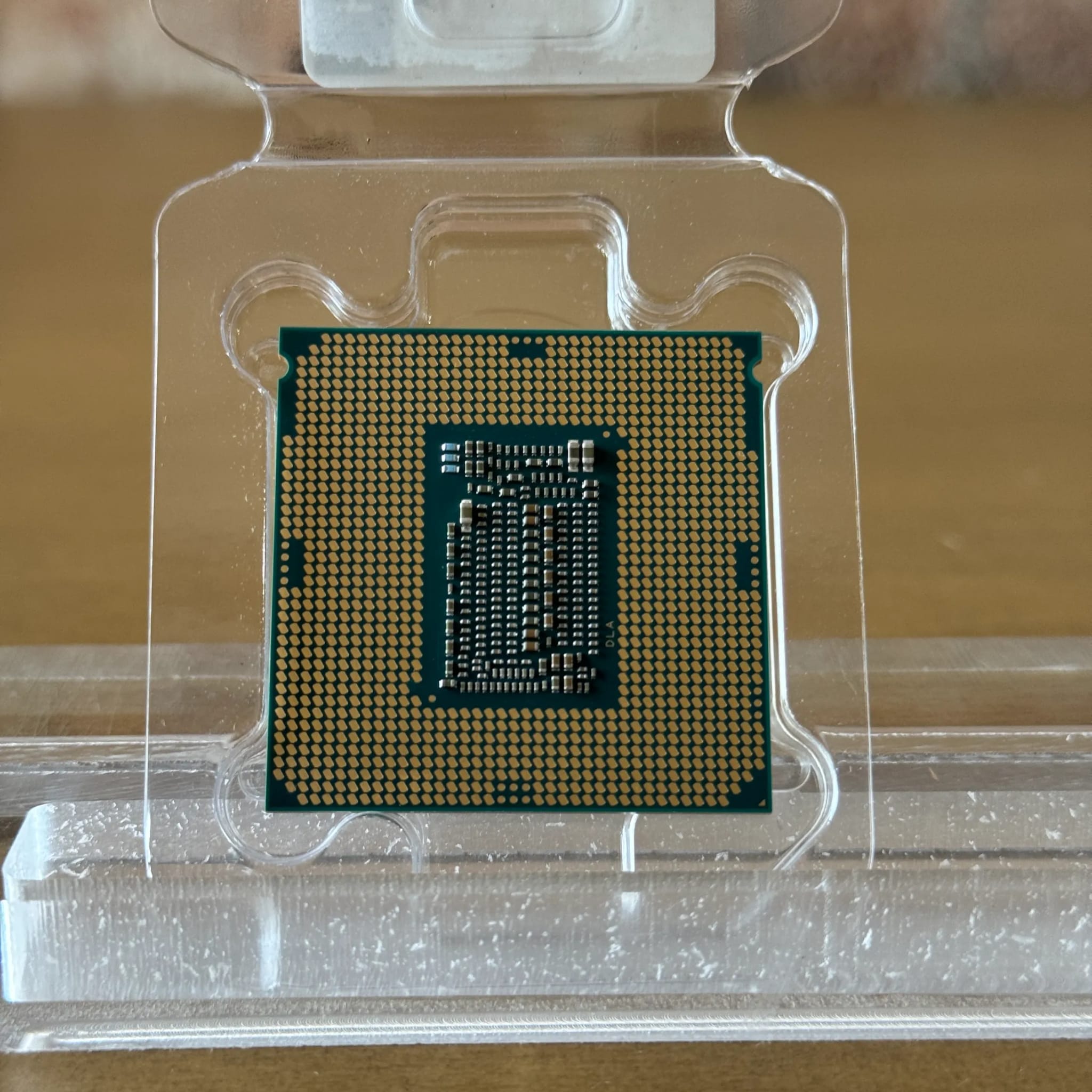 Intel Core i9-9900K ジャンク Intel Core i9-9900K Processor (3.60GHz, Octa-Core, LGA