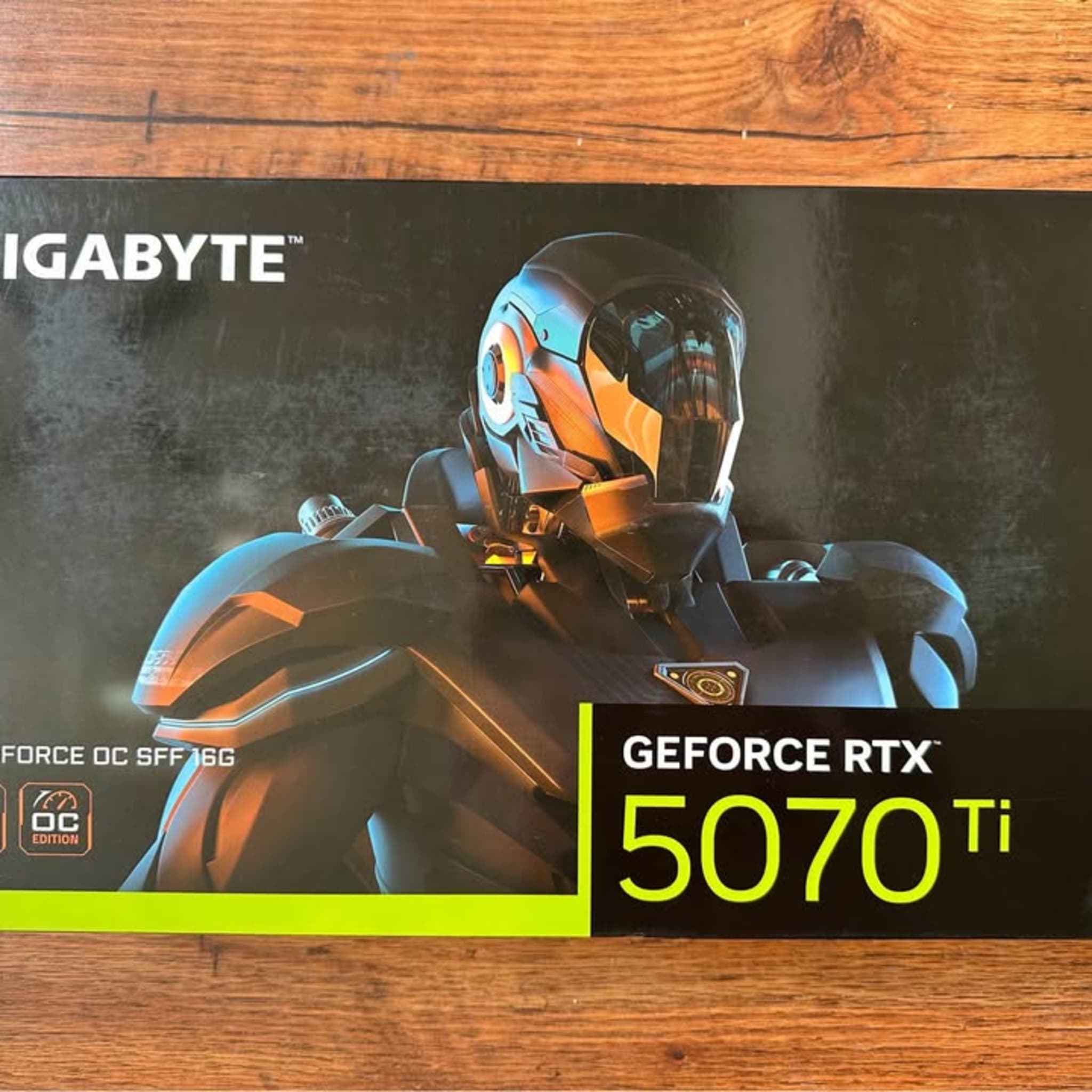 Gigabyte RTX 5070 Ti WINDFORCE SFF 16G | Jawa