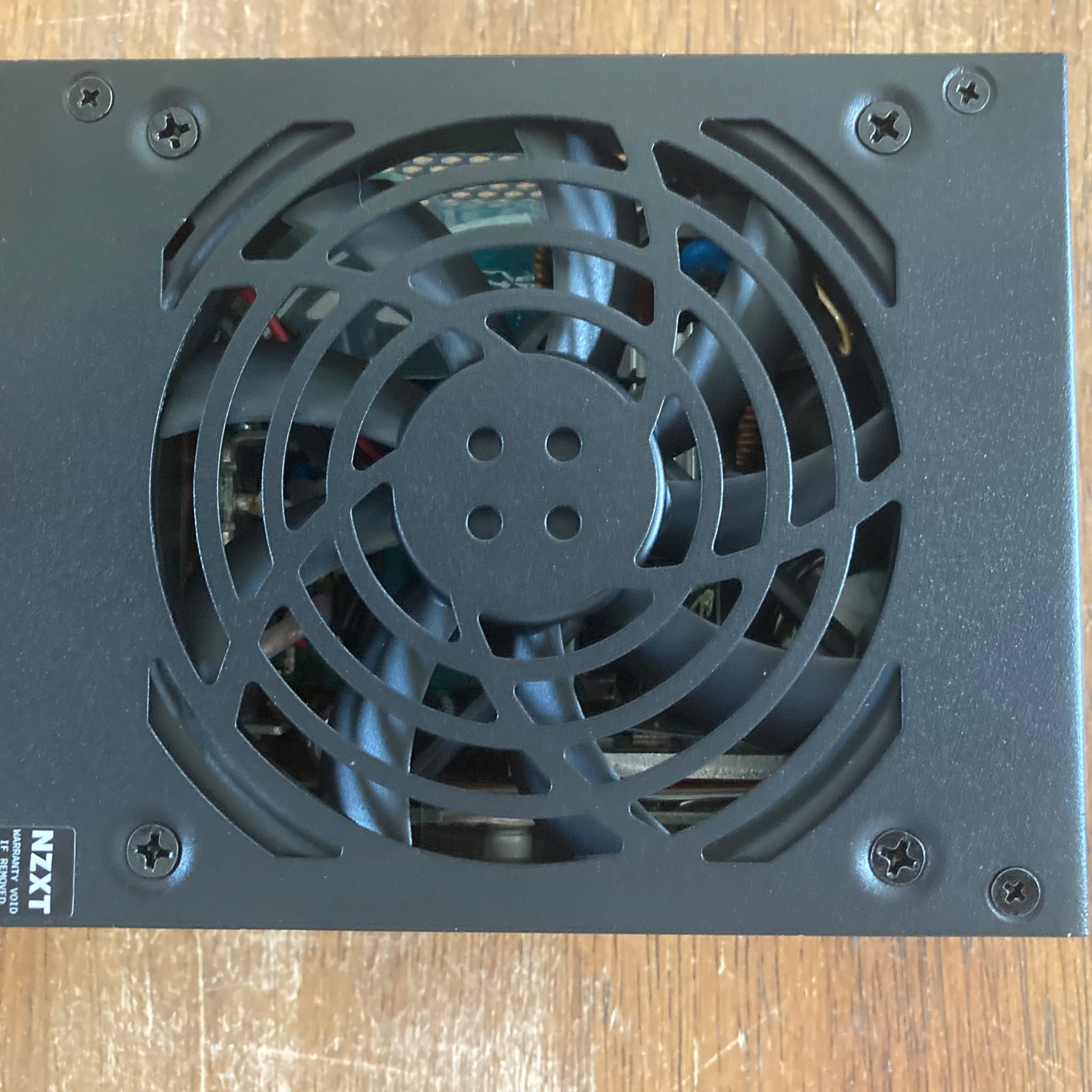 NZXT C750 750 Watt 80+ Gold Fully-Modular SFX Power Supply