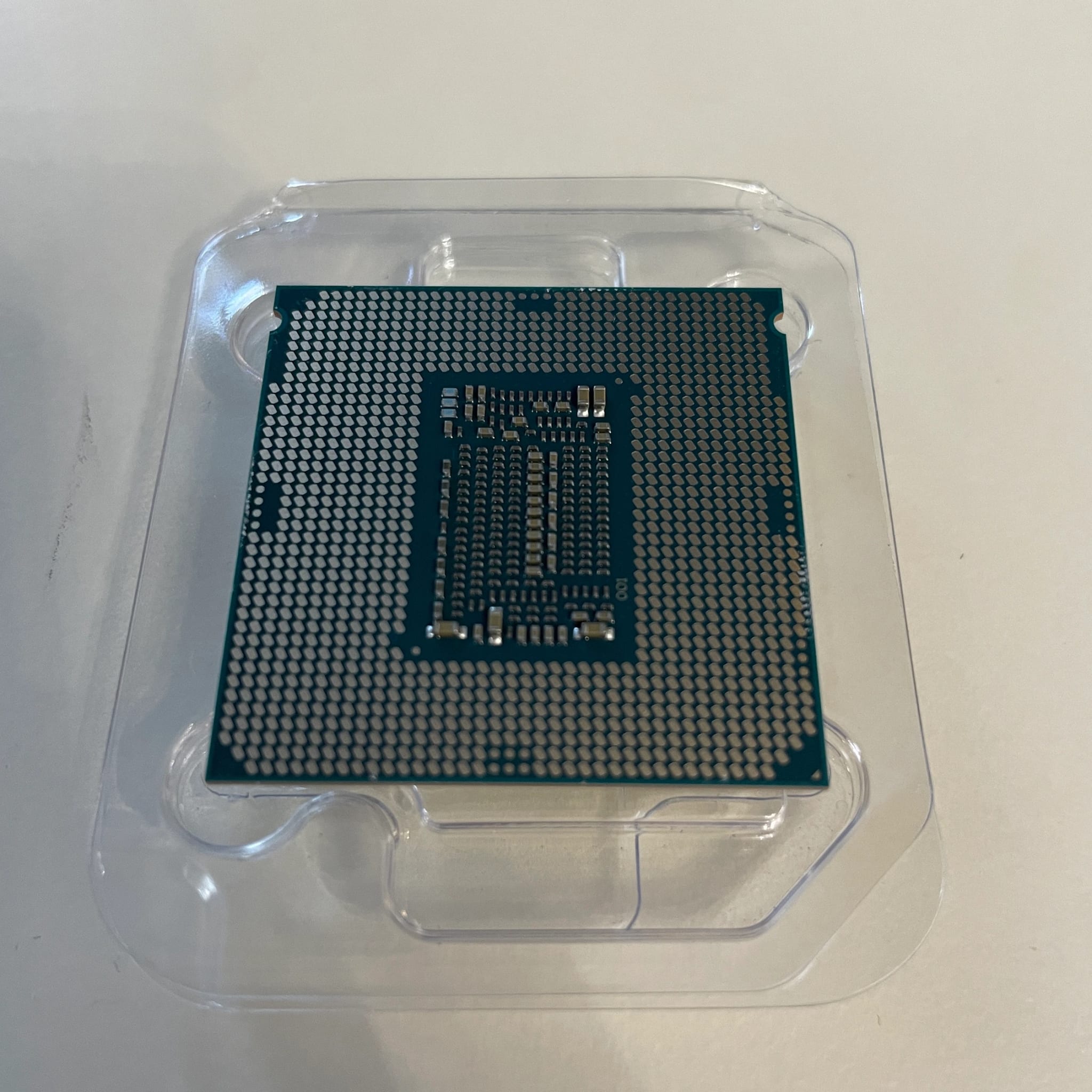 intel i7-8700K ジャンク Amazon.com: Intel Core i7-8700K Desktop Processor 6 Cores up