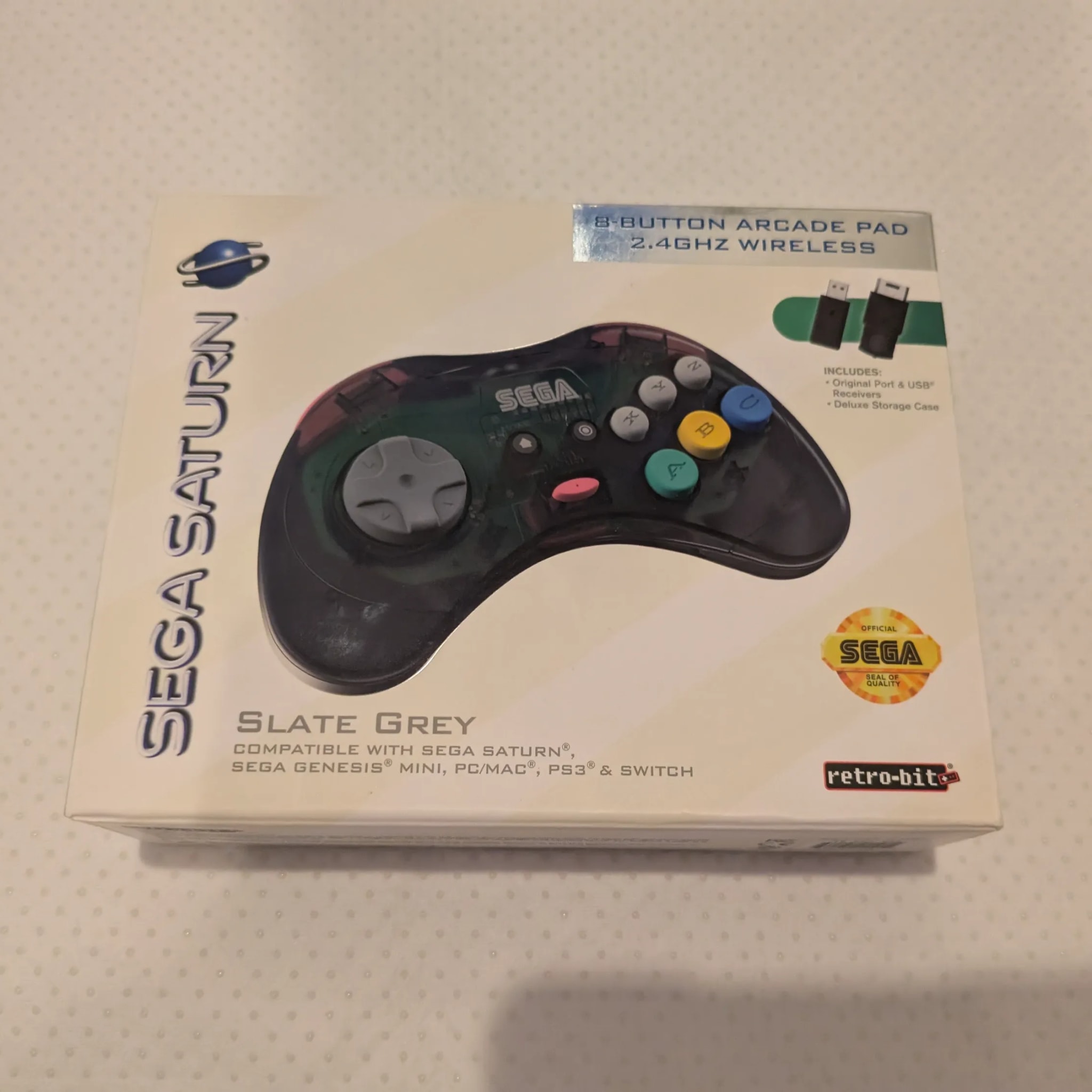 その他 SEGA Saturn 8-Button Arcade Pad Retro-bit SEGA Saturn 8-Button Arcade Pad 2.4GHz Wireless