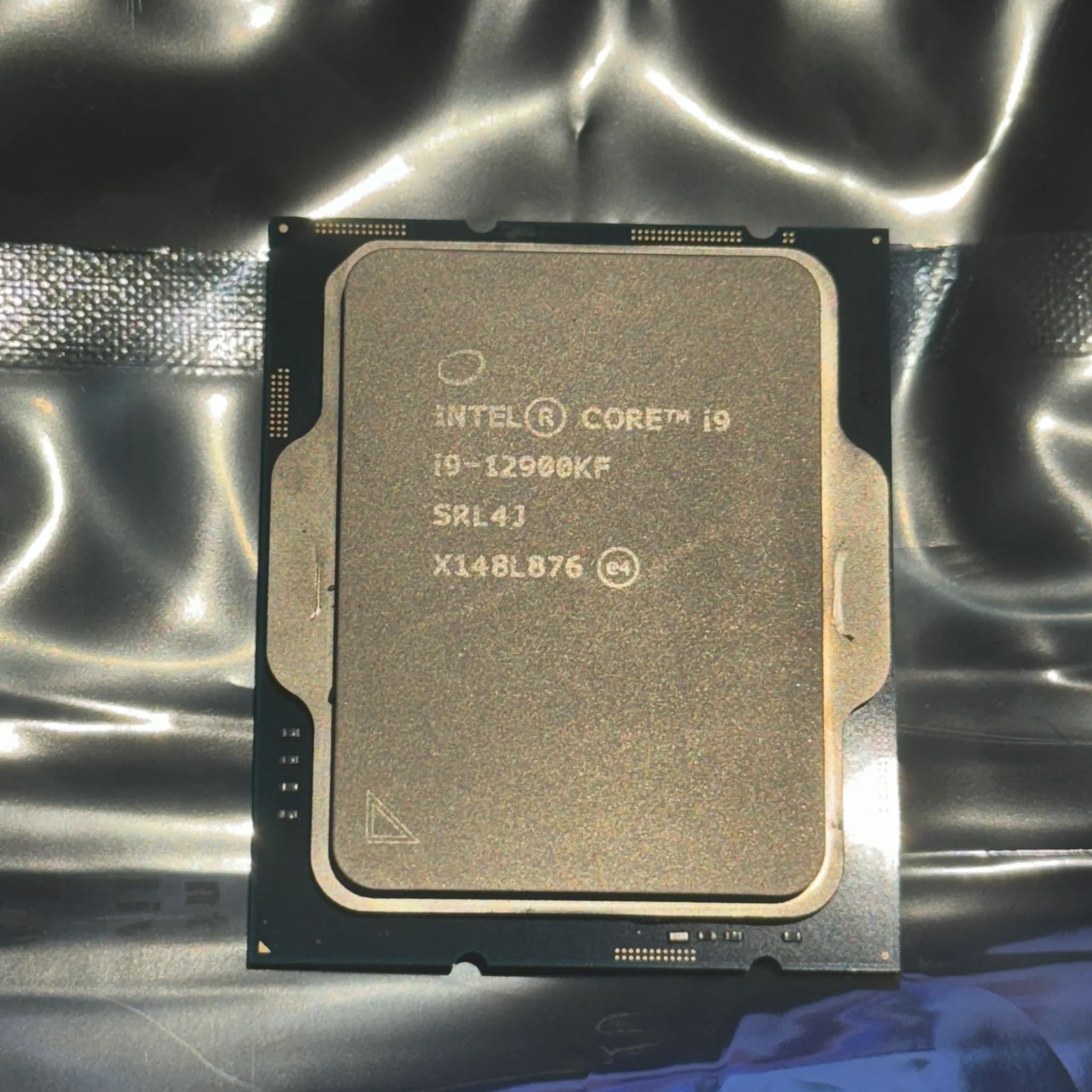 CPU Intel core i9 12900KF Intel Core I9-12900KF LGAソケット CPU インテル. - メルカリ