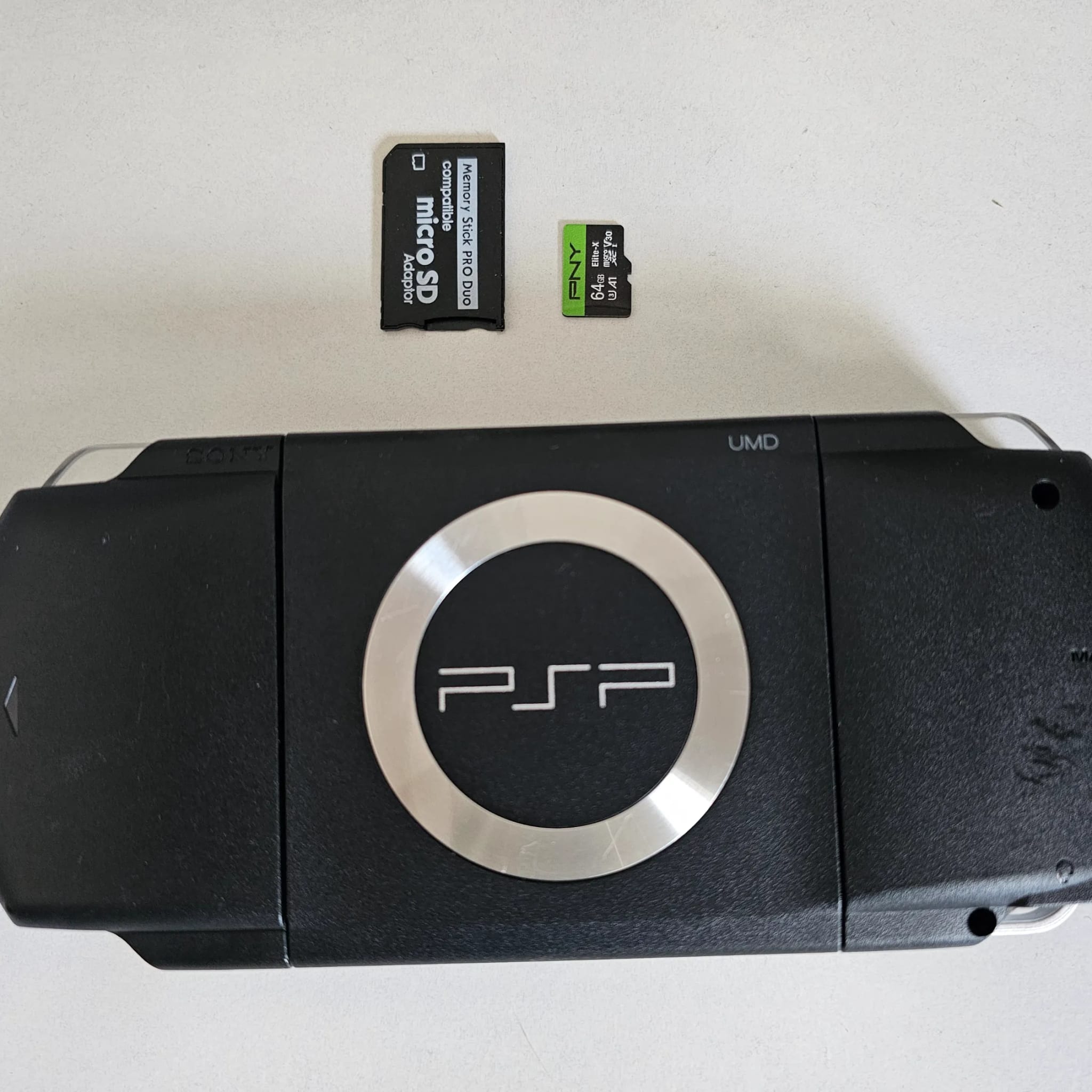 Nintendo Switch SONY PlayStationPortable PSP-1000CW WHITE Sony PSP 1000 System w/ Charger & 64gb Memory Card