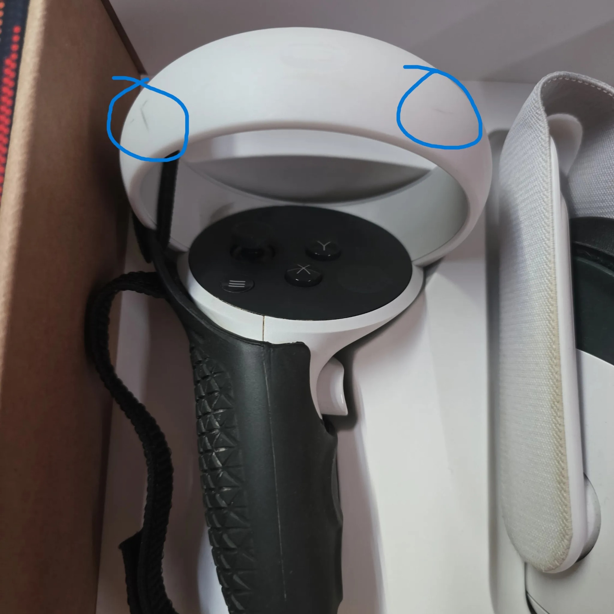 Oculus Quest 2 64GB Fairly Used Minimal Issues | Jawa