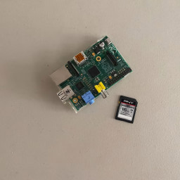 Raspberry Pi B+ Rev 1.0 and 16gb SD card