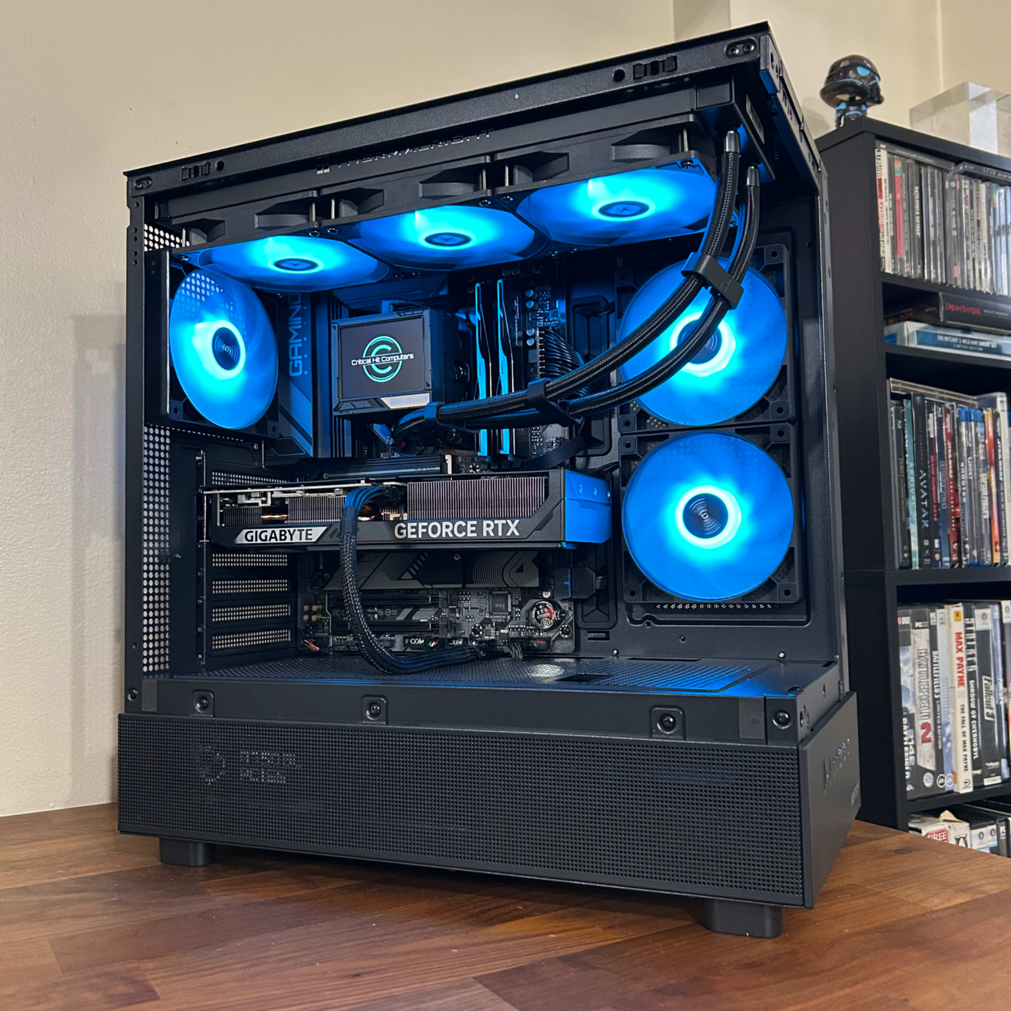 RTX 5070 12GB | Ryzen 5 7600X | 32GB DDR5 6000MT/s | 1TB RTX 5070 12GB | Ryzen 5 7600X | 32GB DDR5 6000MT/s | 1TB