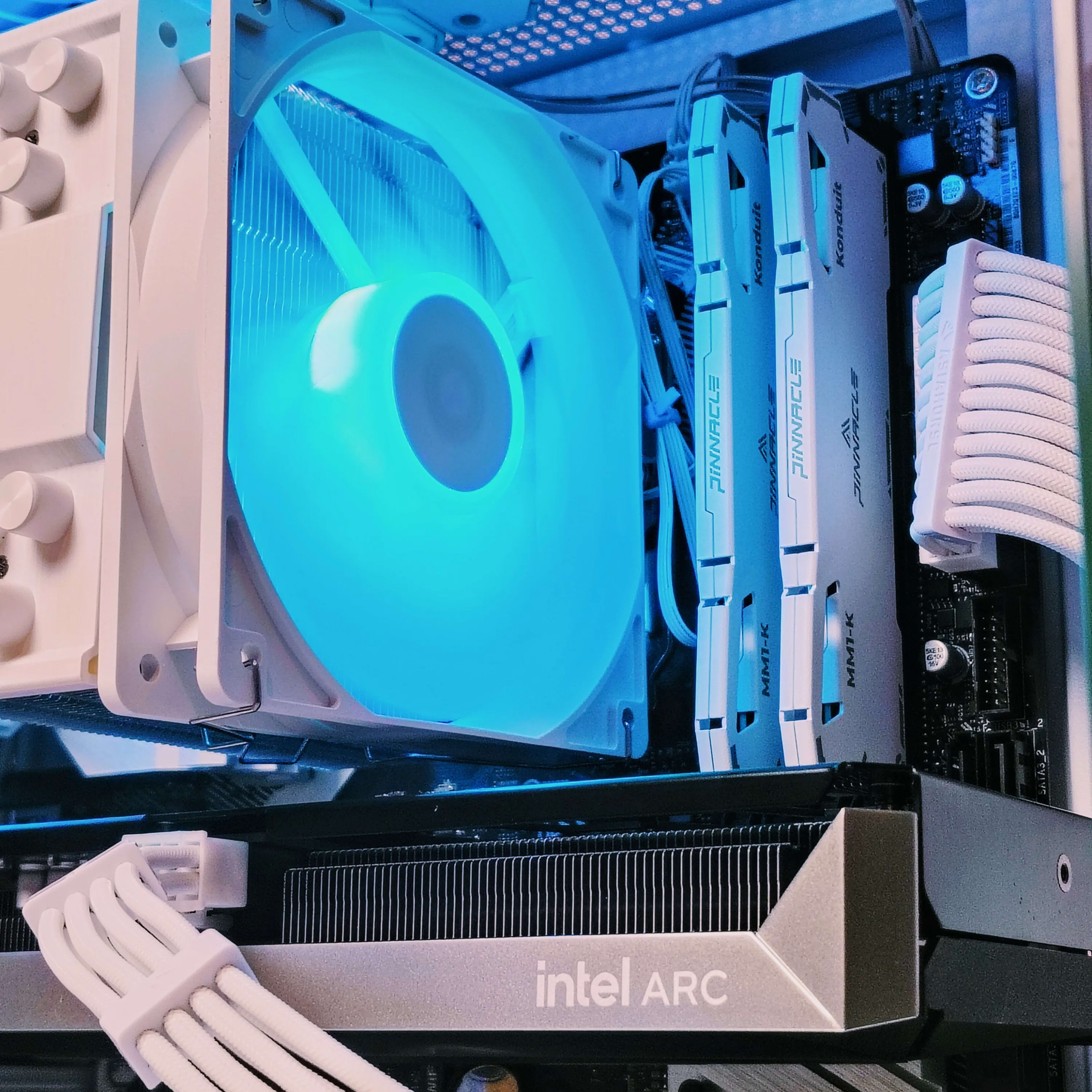 💸$250 off💸Ryzen 7 5800X, ARC B580, 32GB RAM, 1TB SSD 💸$250 off💸Ryzen 7 5800X, ARC B580, 32GB RAM, 1TB SSD