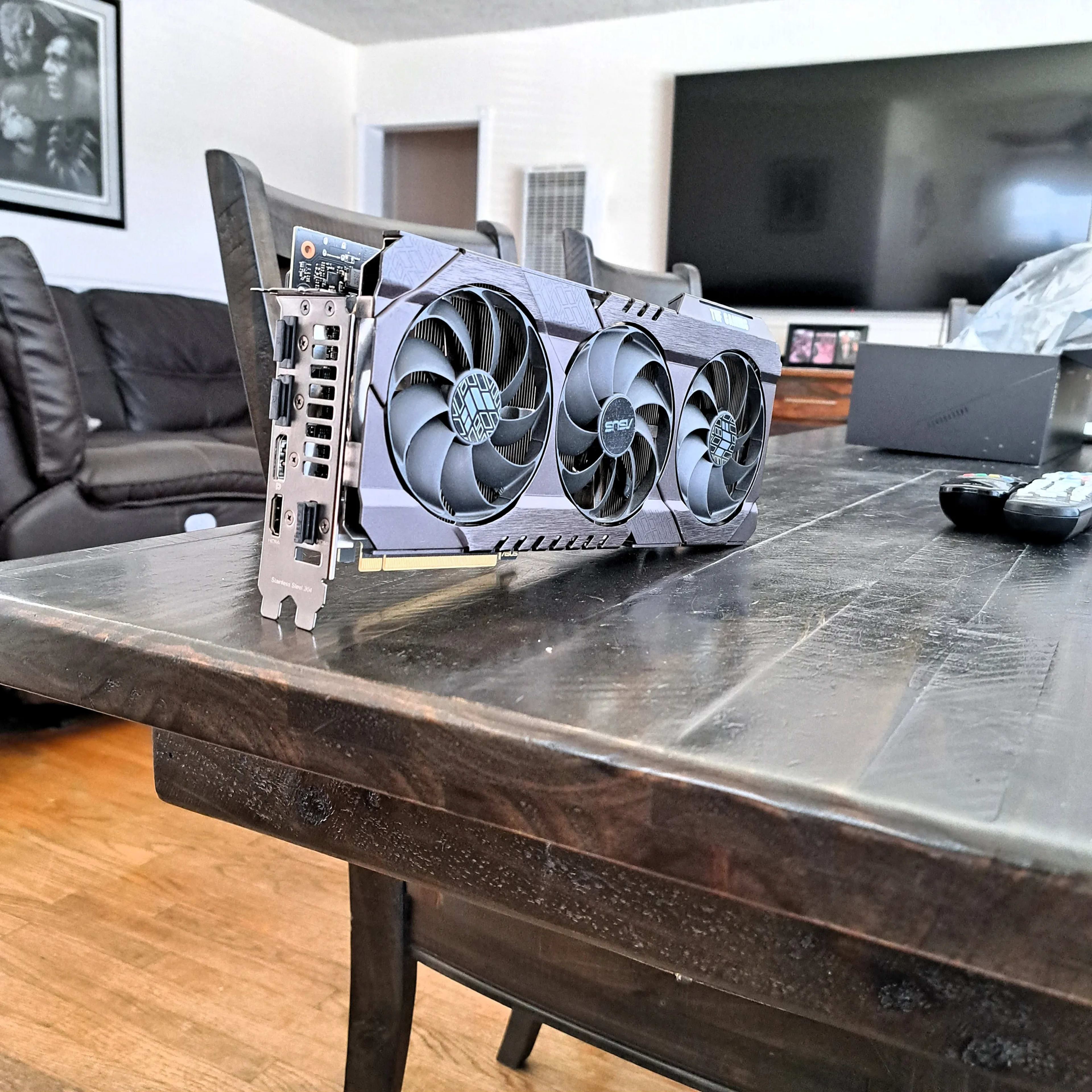 Asus RTX 3080TI | Jawa