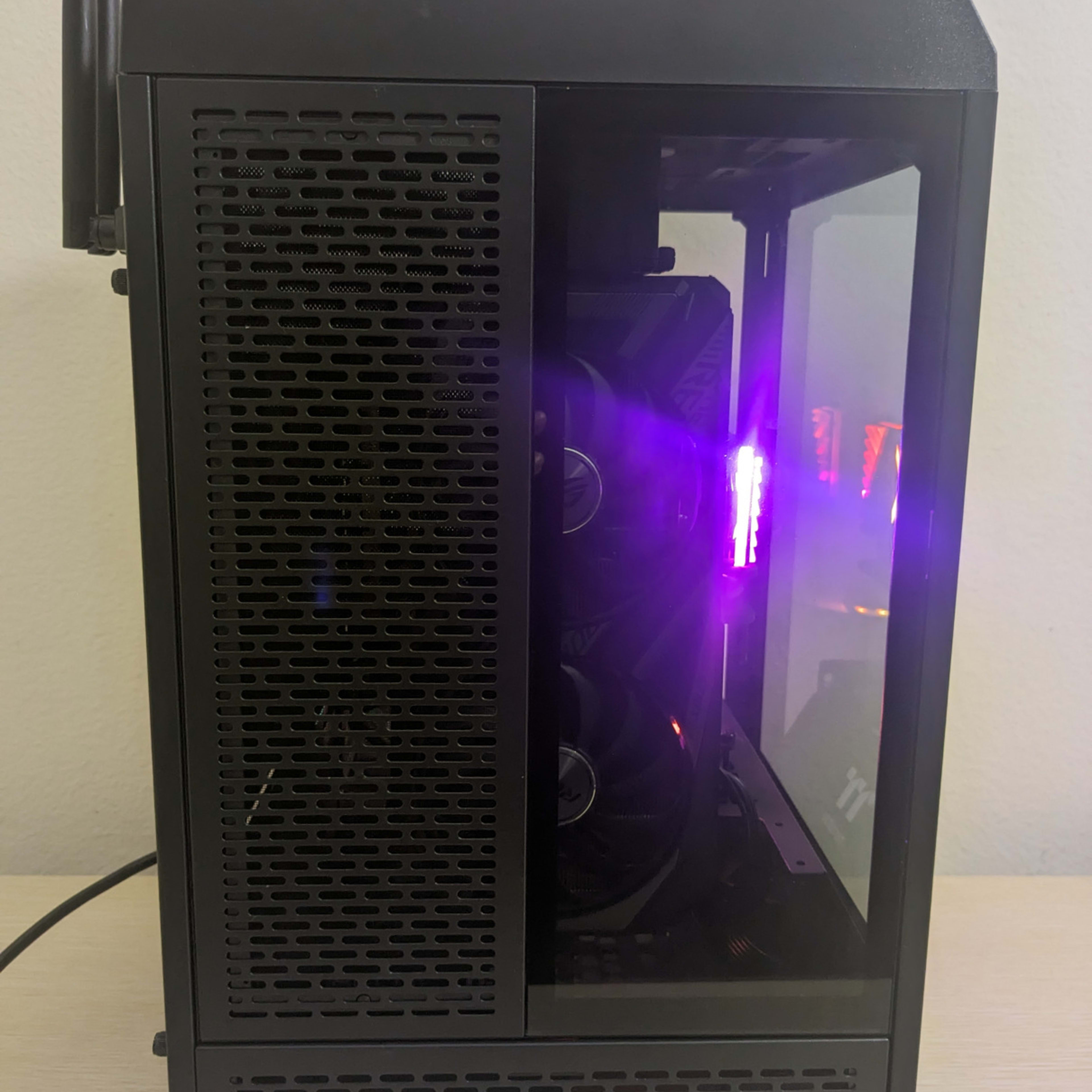 RX 6600XT, i5-11400 Gaming PC (16GB RAM, 1TB SSD, Win11 Pro)