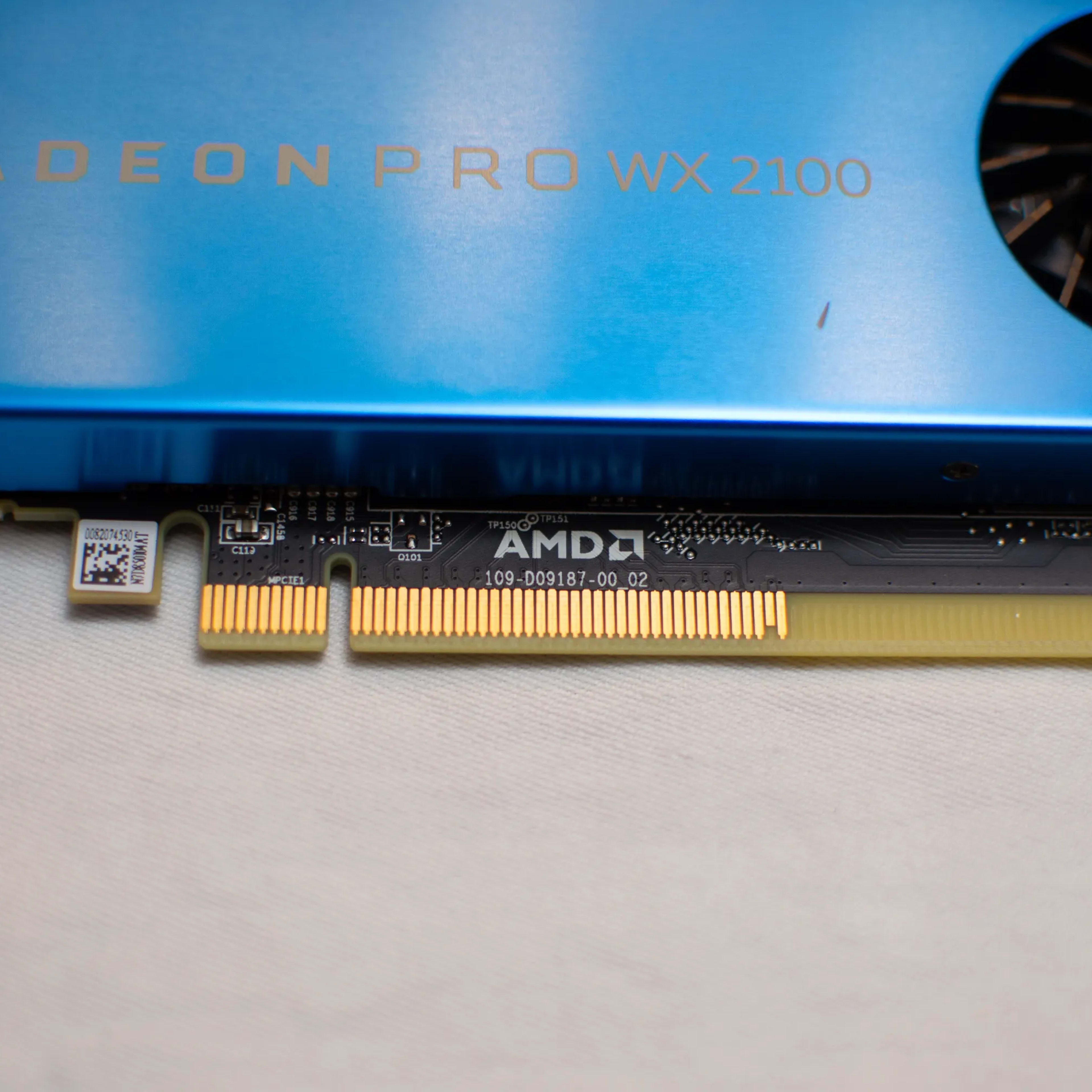 AMD Radeon Pro WX2100 GPU | Jawa AMD Radeon Pro WX2100 GPU | Jawa