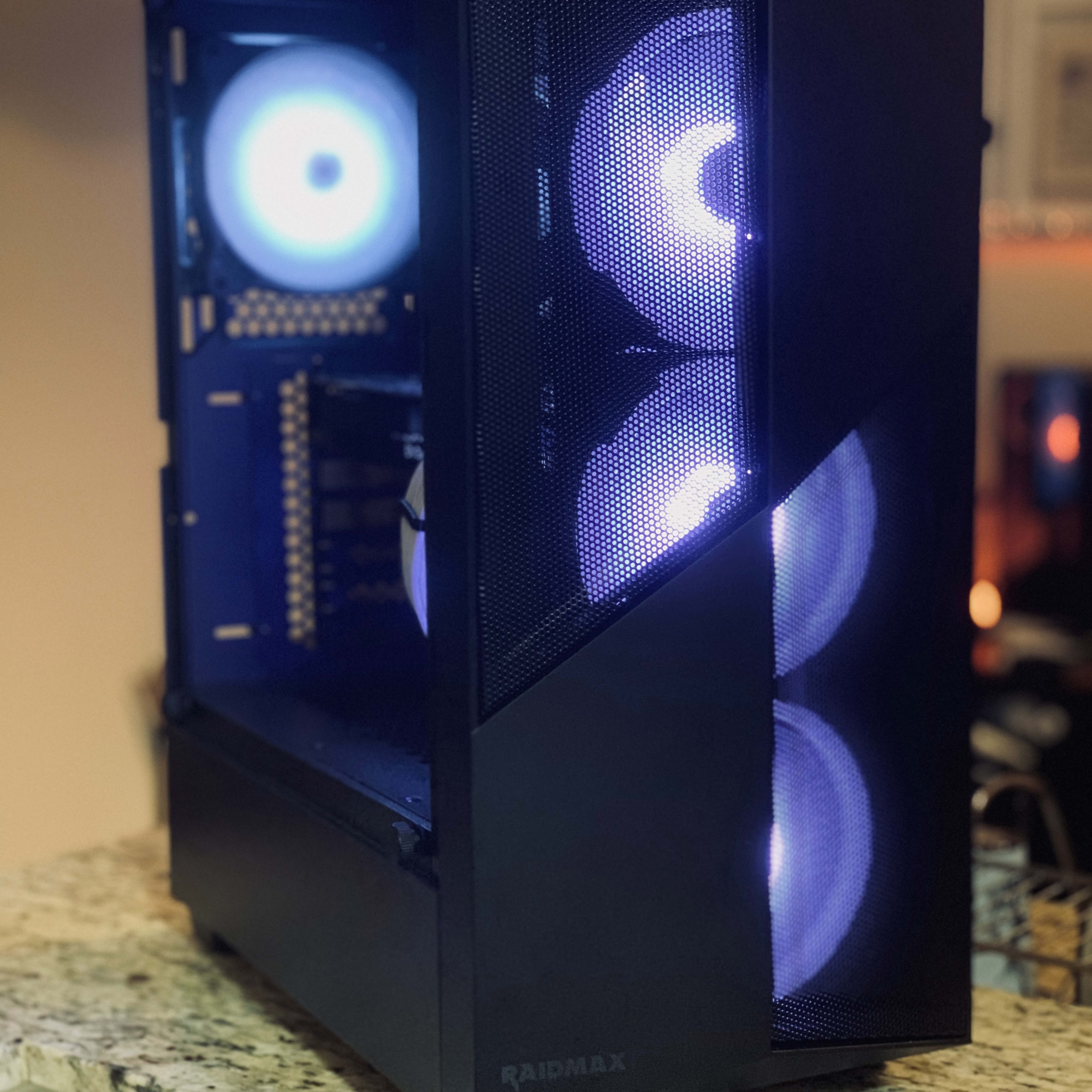 Entry Level Black/White Gaming PC (Ryzen 5 1500x + GTX 980 Entry Level Black/White Gaming PC (Ryzen 5 1500x + GTX 980