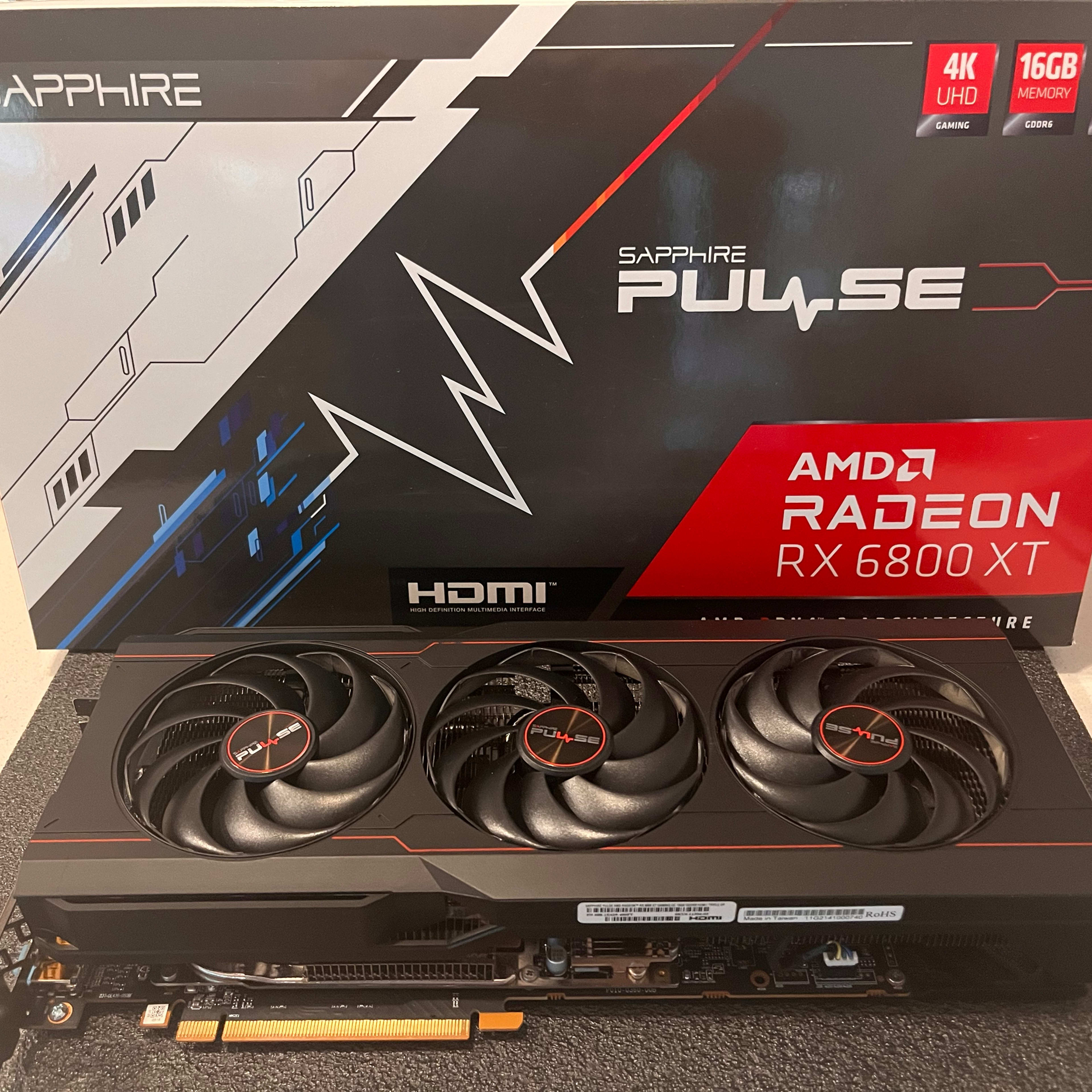 Sapphire Radeon RX 6800 XT Pulse Pictured